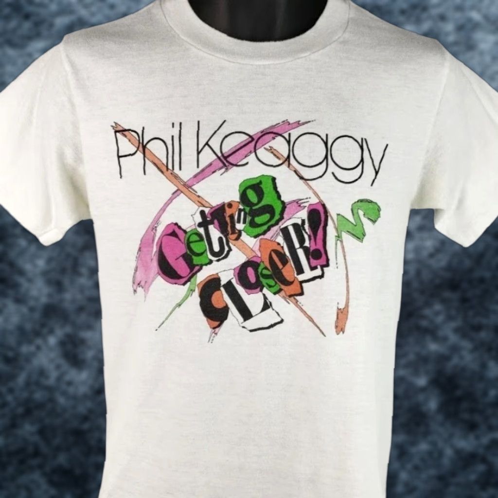 Vintage VINTAGE Phil Keaggy T Shirt Mens Size Small White 80s 1985 Getting Closer USA Shirt Mens S White 80s Phil Keaggy T Shirt Size US S / EU 44-46 / 1 - 1 Thumbnail