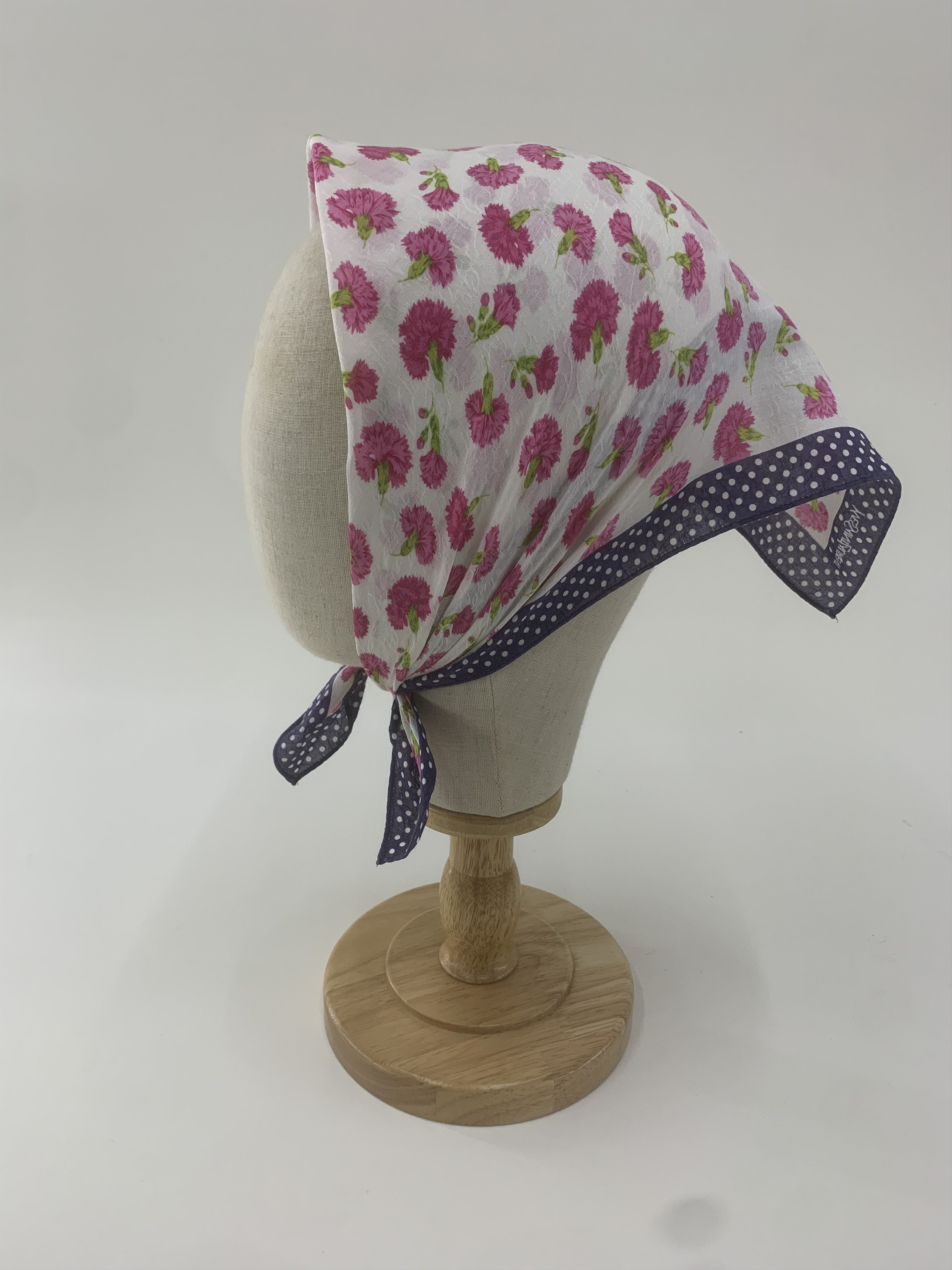Yves Saint Laurent Yves Saint Lauren Handkerchief Bandana Neckerchief Square Size ONE SIZE - 3 Thumbnail
