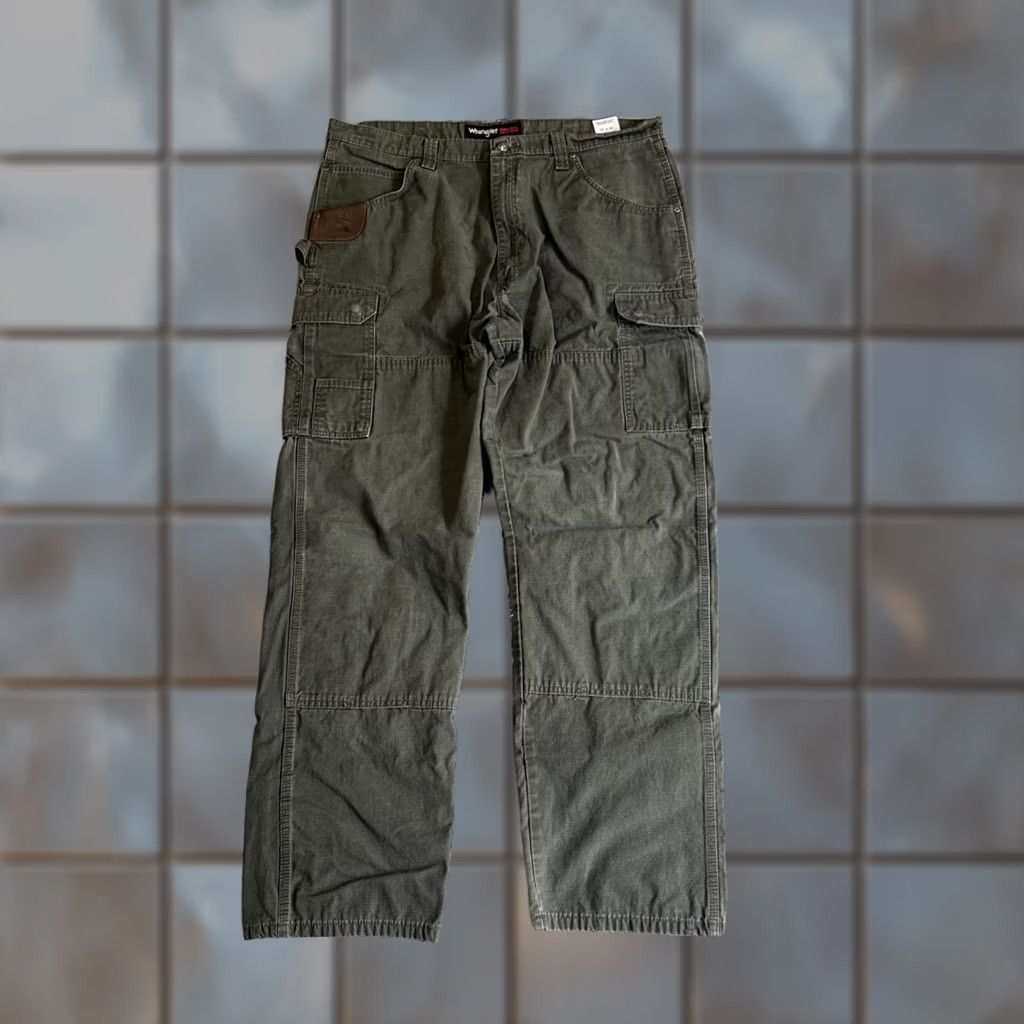 Wrangler VINTAGE Wrangler Straight Mens 40 Green Riggs Workwear Double Knee Denim Size 40x34 Y2K Size US 40 / EU 56 - 1 Thumbnail