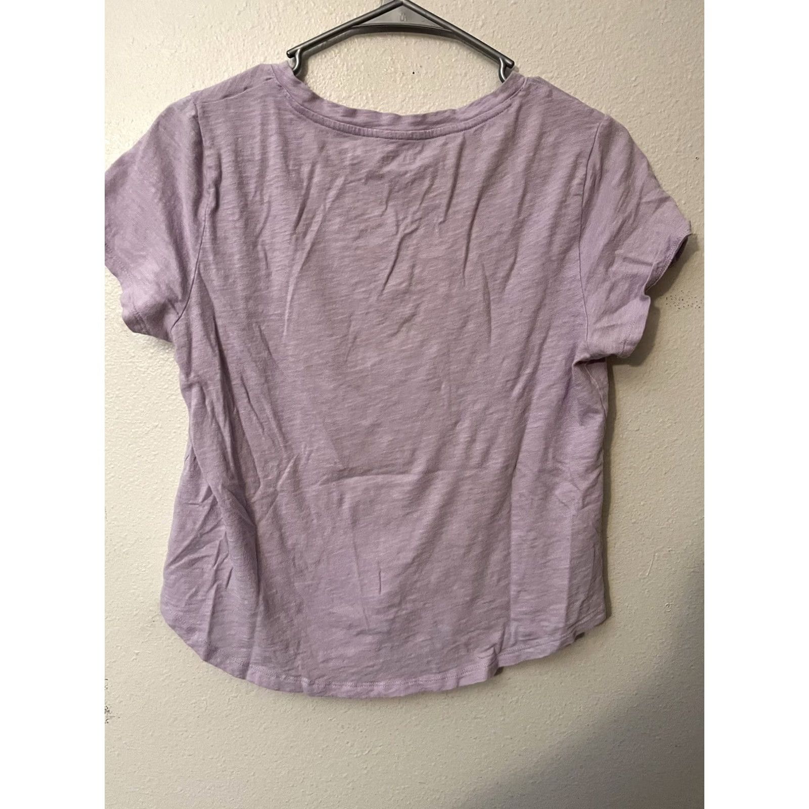 Old Navy Old Navy Everywear Shirt Womens SP Purple Solid Cotton V Neck Short Sleeve Size S / US 4 / IT 40 - 3 Thumbnail