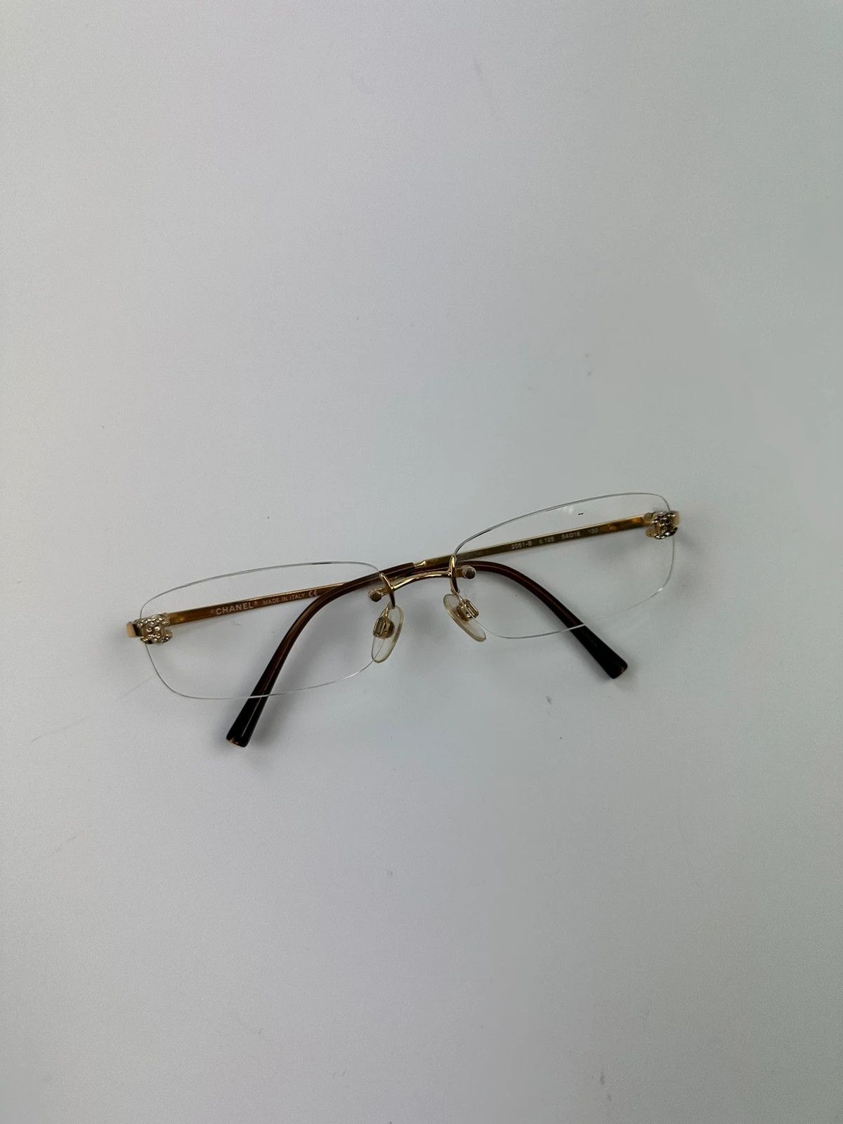 Chanel Chanel White Argent Gold Sunglasses Rimless Strass Size ONE SIZE - 3 Thumbnail