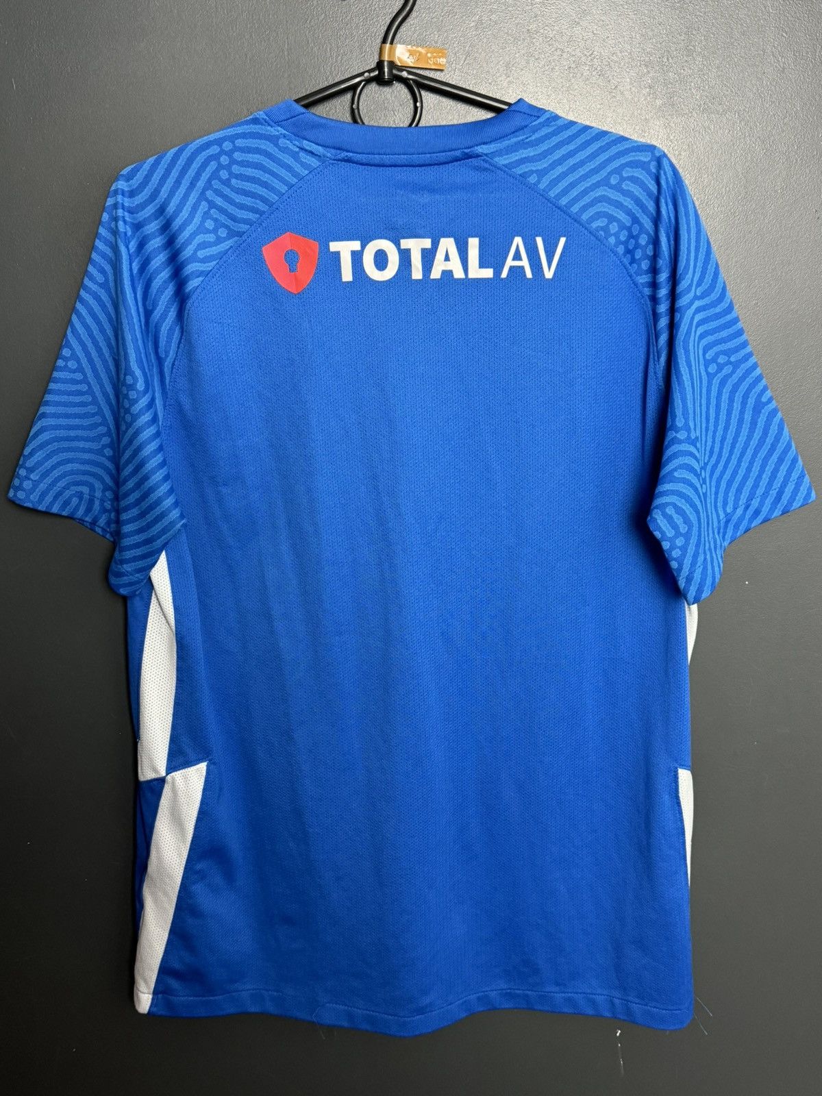 Nike Portsmouth 21/22 Home Football Jersey Size US L / EU 52-54 / 3 - 2 Thumbnail