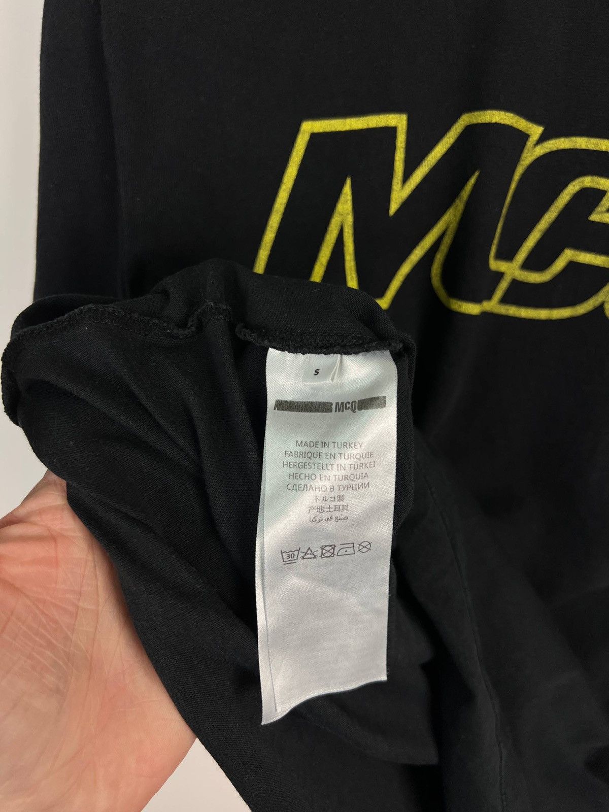 Alexander McQueen Alexander McQueen t-shirts size S Size US S / EU 44-46 / 1 - 6 Thumbnail