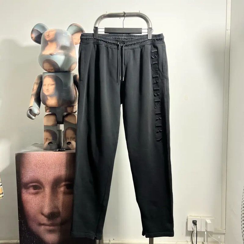 Burberry Burberry Black Casual Pants for Men Size US 44 / EU 60 - 1 Thumbnail