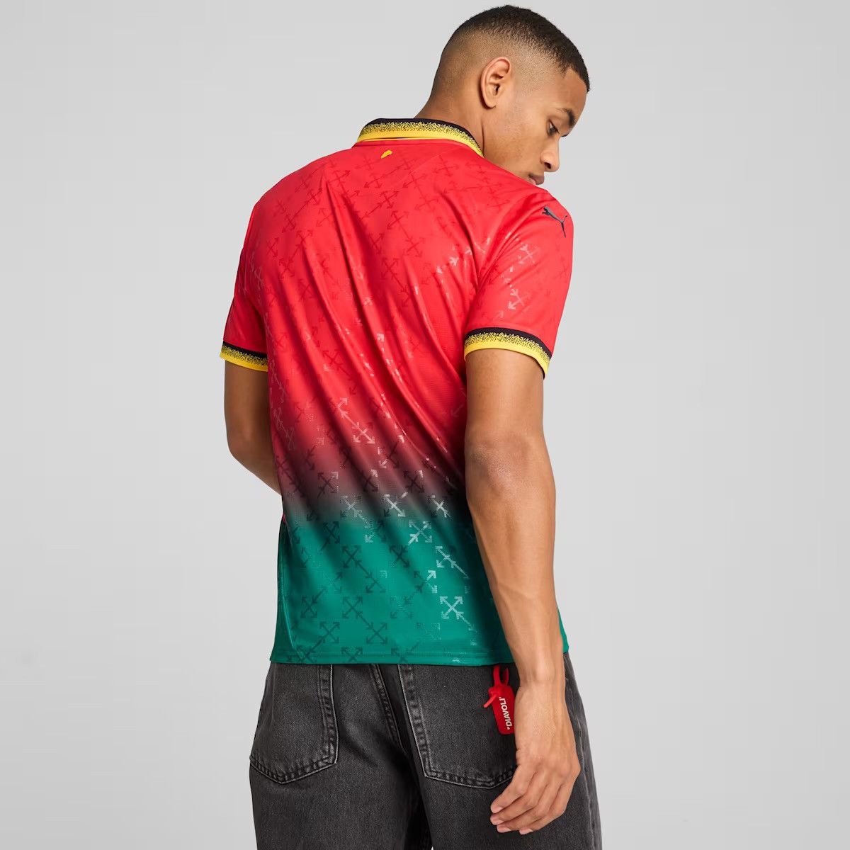 Off-White × Puma AC MILAN X OFF-WHITE JERSEY Size US XL / EU 56 / 4 - 3 Thumbnail