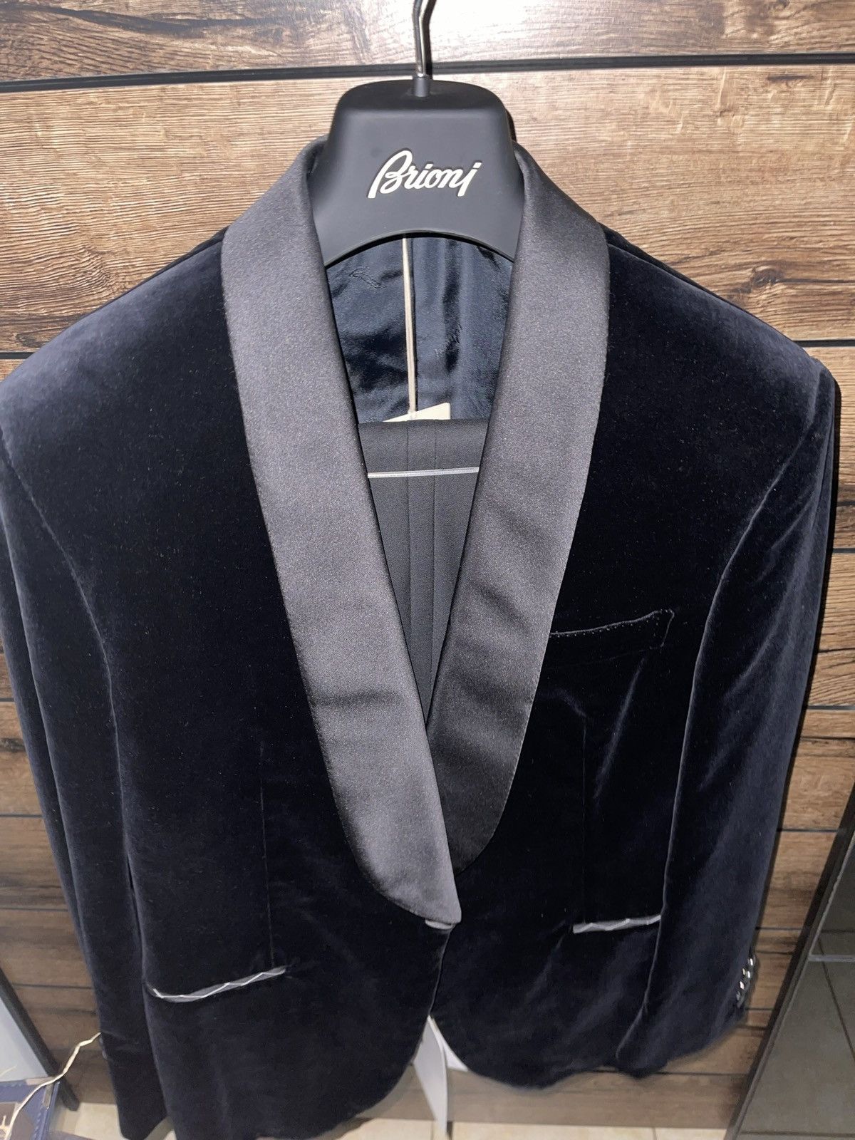 Brioni Brioni Brad Pitt Signature ‘Virgilio tuxedo’ Size 52R - 3 Thumbnail