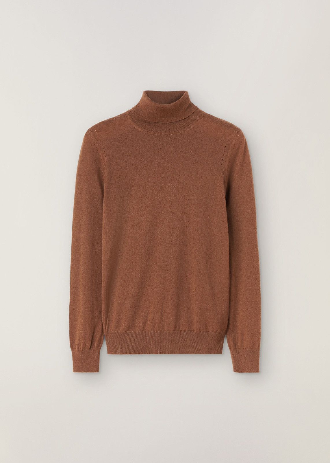 o1srvl11e0125 Piuma Turtleneck Sweater in Brown