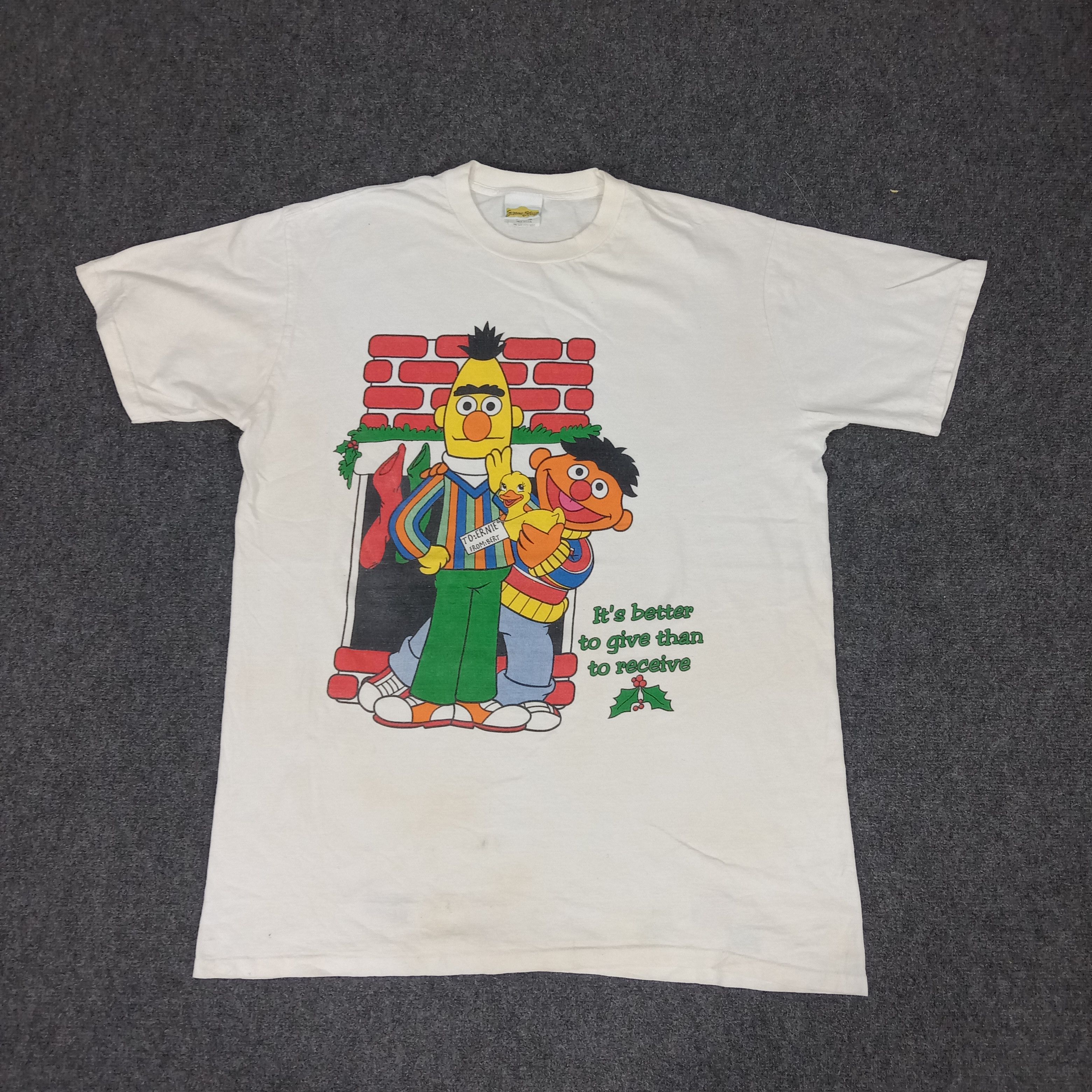 Cartoon Network × Vintage Sesame Street American Cartoon Character Tshirt Size US XL / EU 56 / 4 - 1 Thumbnail
