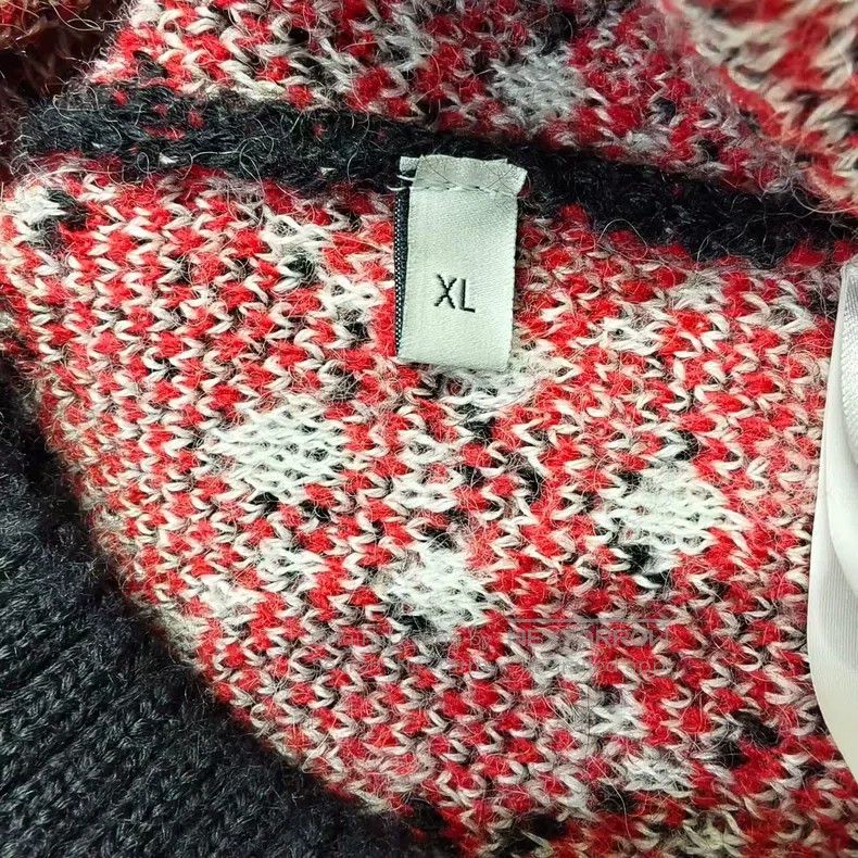 Gucci Gucci Red full-print logo cardigan coat Size US XL / EU 56 / 4 - 4 Thumbnail