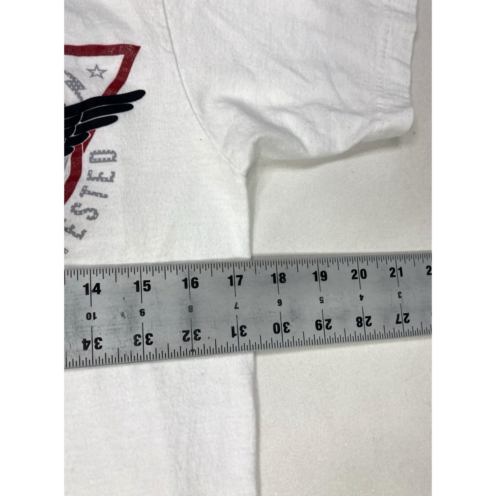 Ecko Unltd. VINTAGE Ecko Unltd MMA Skull Graphic T-shirt Men Small White Short Sleeve Crew Neck Women? No Size US S / EU 44-46 / 1 - 7 Thumbnail