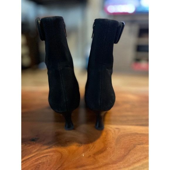 Stuart Weitzman Stuart Weitzman Black Suede Kitten Heel Ankle Boots Buckle A Size US 6 / IT 36 - 5 Thumbnail