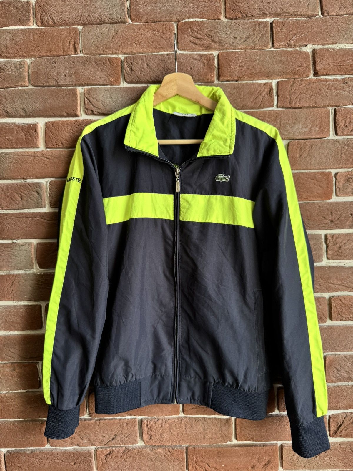 Lacoste Vintage Lacoste Andy Roddick Windbreaker Jacket Drill Size US S / EU 44-46 / 1 - 1 Thumbnail