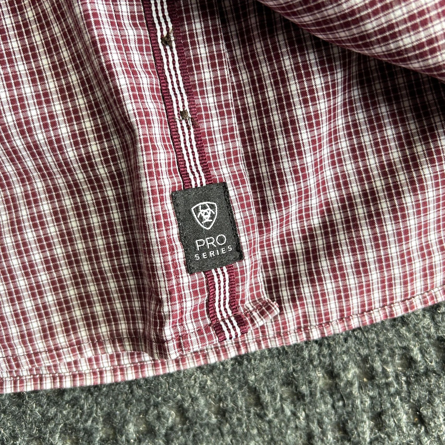 Ariat Ariat Pro Series Shirt Plaid Long Sleeve Button-Up L Plum Men Cowboy Rodeo Workwear Casual Size US L / EU 52-54 / 3 - 4 Thumbnail