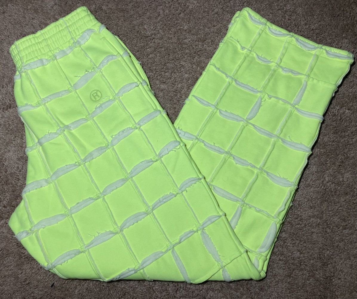 Martine Rose New AW20 Martine Rose Volt Brick Road Sweatpants Green 2020 Size US 32 / EU 48 - 1 Thumbnail