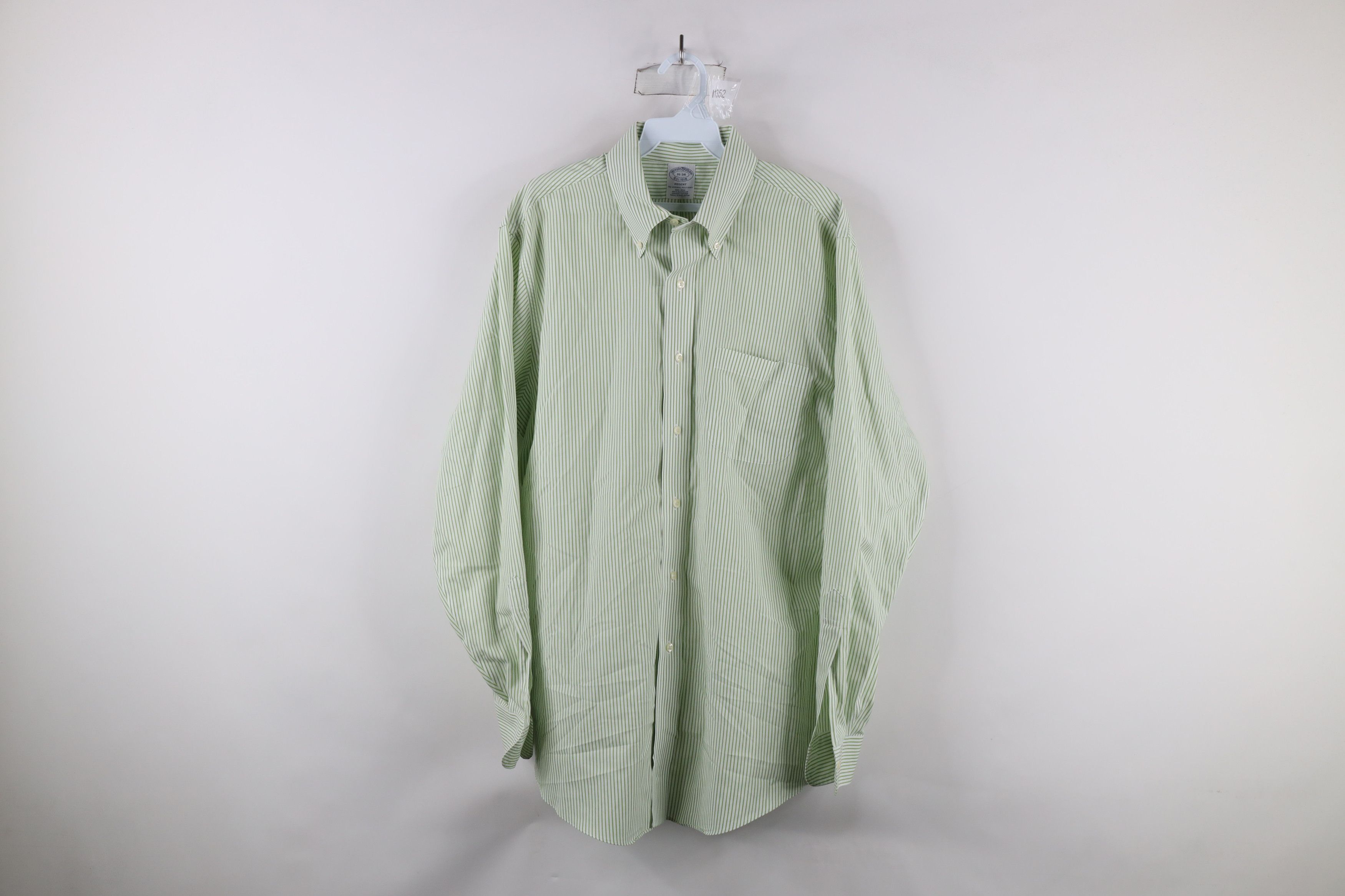 Brooks Brothers × Vintage Vintage Brooks Brothers Original Cotton Button Down Shirt Size US L / EU 52-54 / 3 - 1 Thumbnail