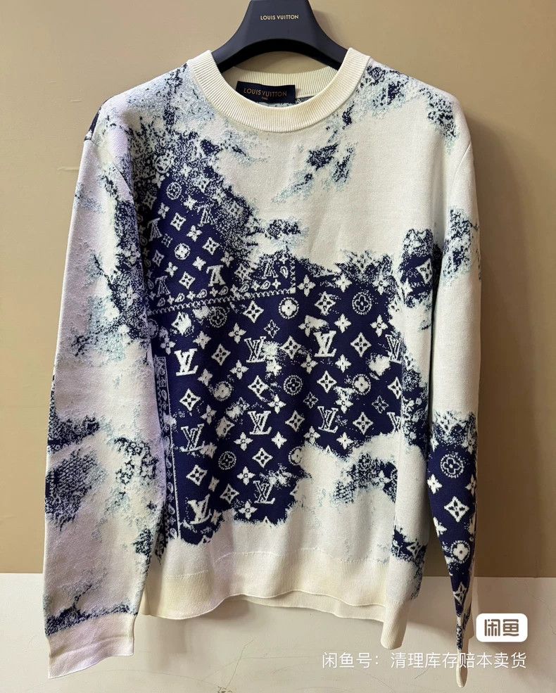 Louis Vuitton Louis Vuitton Knitted long sleeves 2502-Nextarrow Size US M / EU 48-50 / 2 - 1 Thumbnail