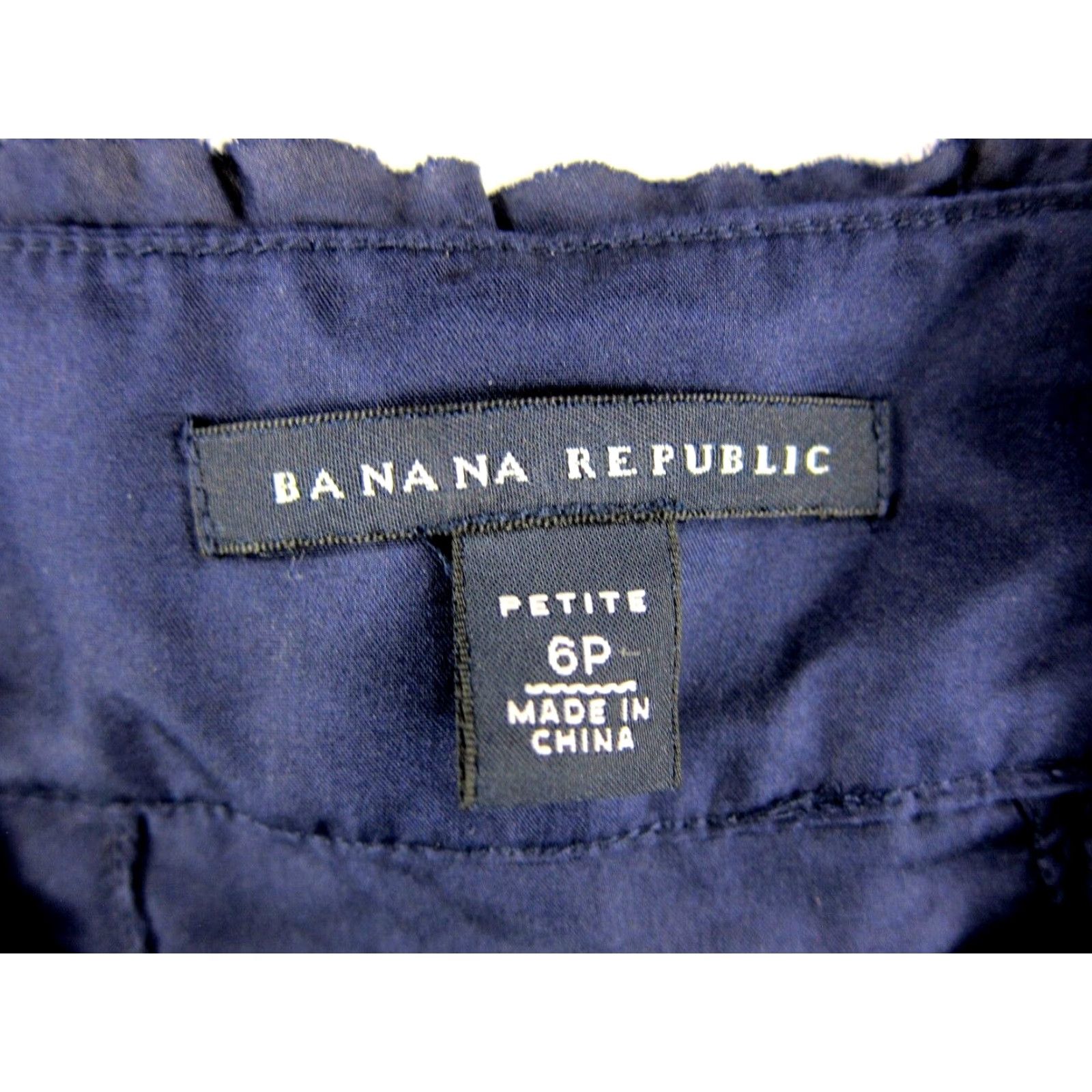 Banana Republic Banana Republic Navy Blue 100% Silk Beaded Sleeveless V-Neck Tunic Tank Blouse 6P Size M / US 6-8 / IT 42-44 - 3 Thumbnail