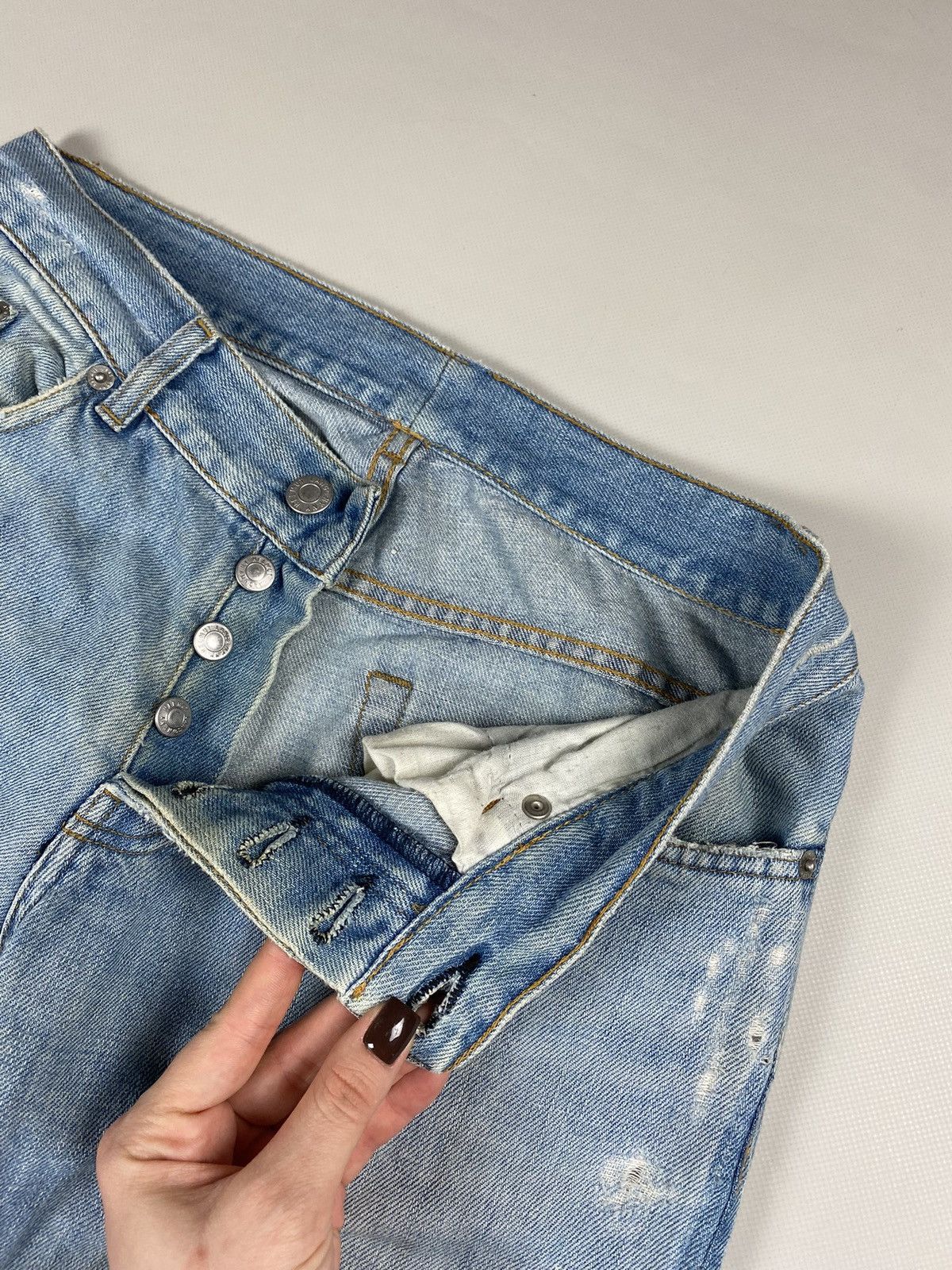 Helmut Lang Helmut Lang Vintage Men’s Distressed Denim Jeans Size 29 / S Size US 29 - 14 Thumbnail