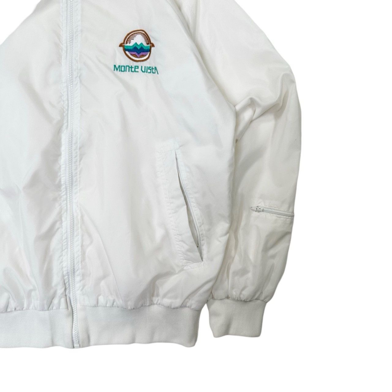 Vintage Vintage 90s Monte Vista Embroidered Light Zip Up Windbreaker Size US S / EU 44-46 / 1 - 3 Thumbnail
