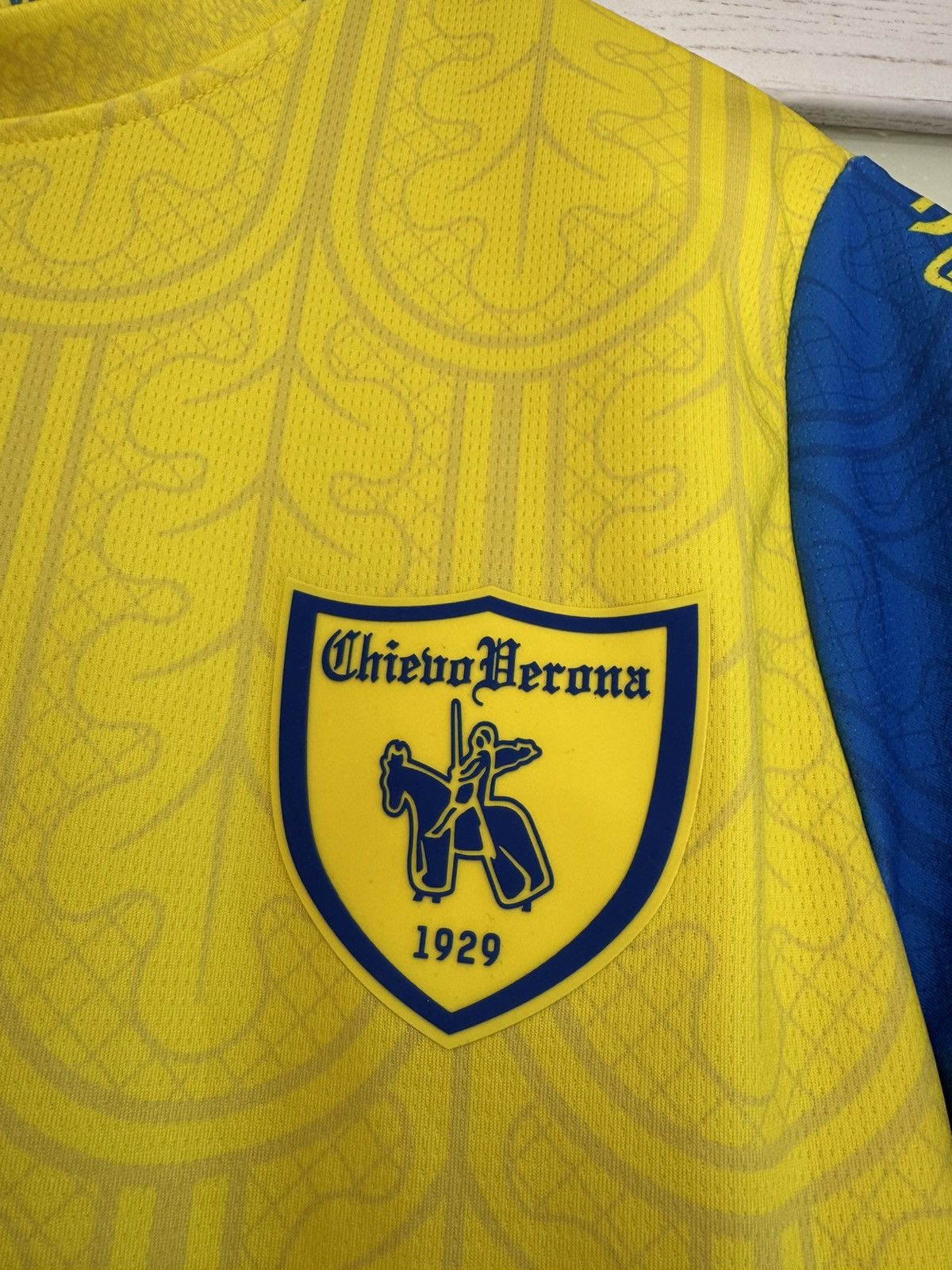 Other Chievo Verona 2021-2022 Home Soccer Jersey Football Kit Size US S / EU 44-46 / 1 - 6 Thumbnail