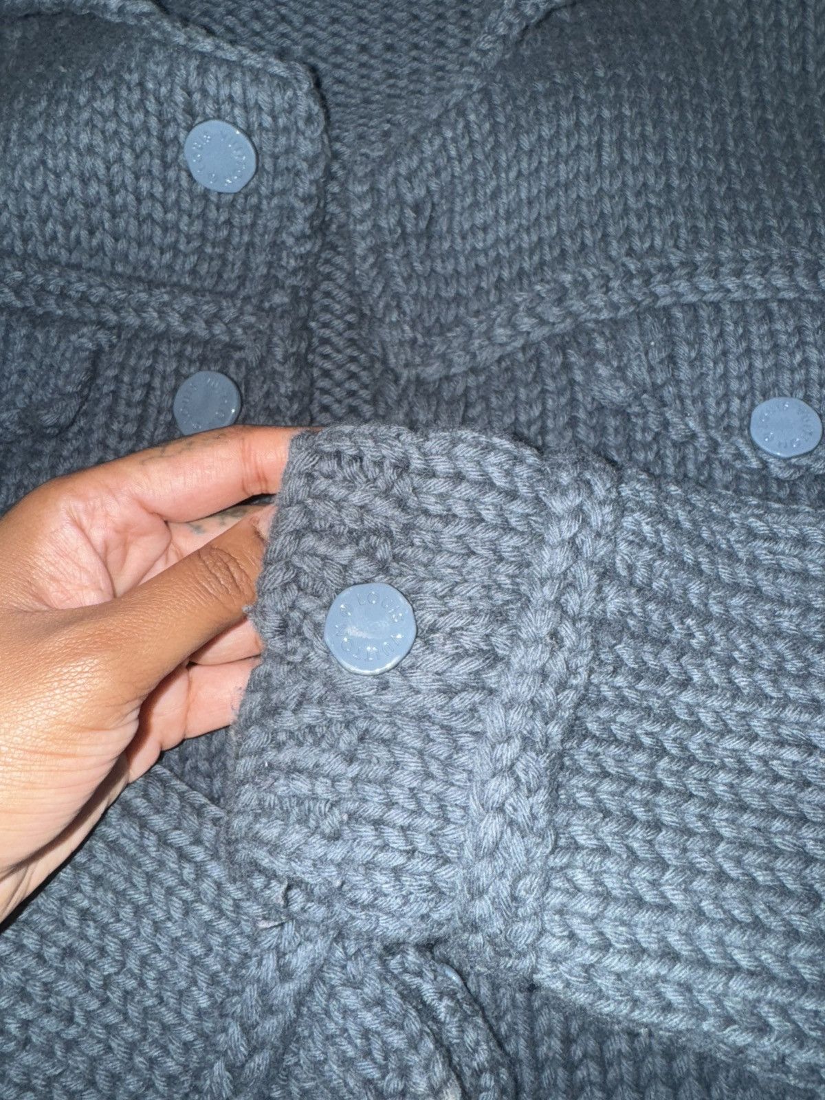 Louis Vuitton Louis Vuitton SS20 Chunky Buttoned Knit Jacket Size XS/S Size US XS / EU 42 / 0 - 7 Thumbnail