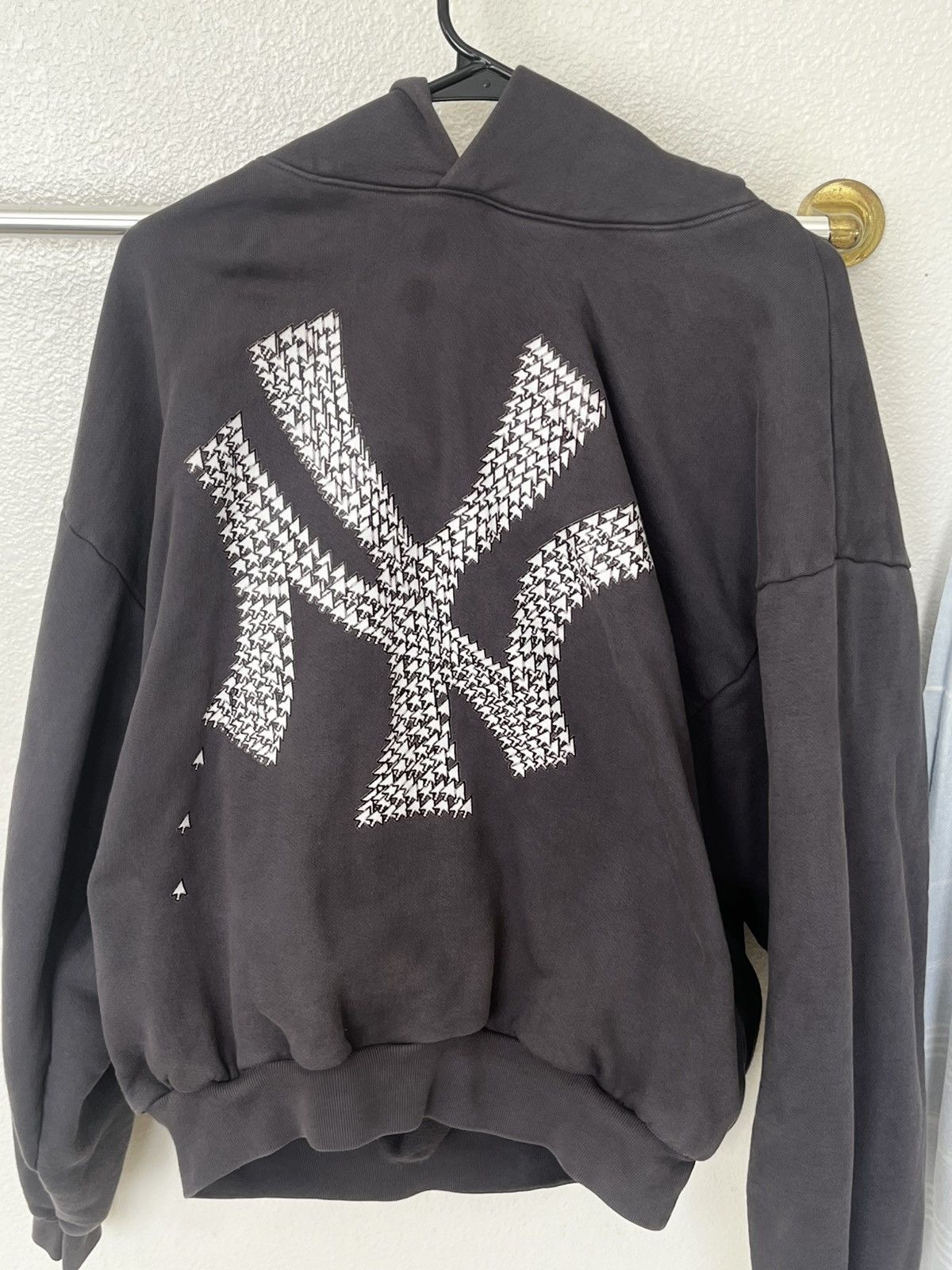 Other Artifical Fever NY Mouse Hoodie Size US L / EU 52-54 / 3 - 3 Thumbnail