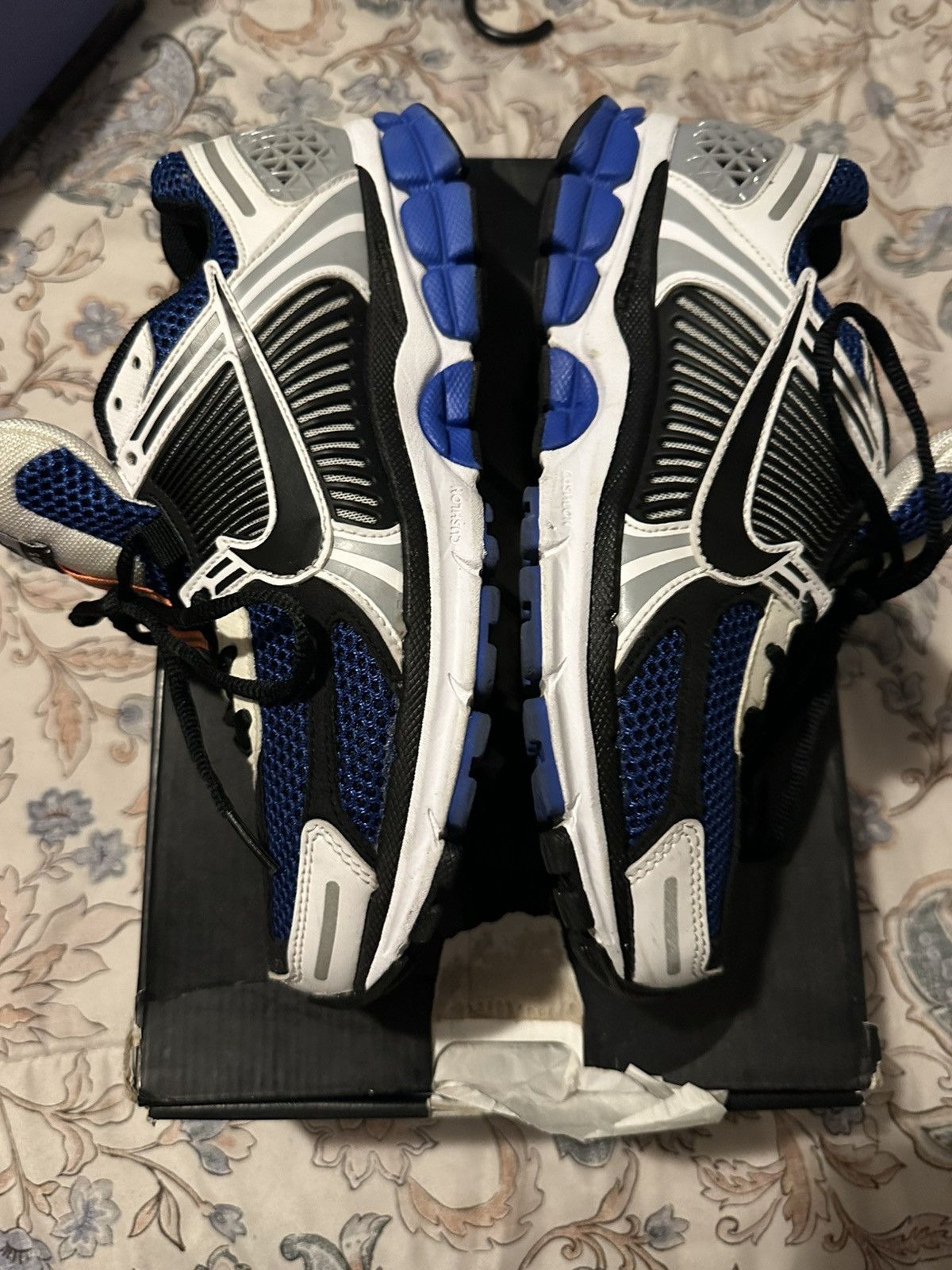 Nike Nike Vomero Size US 8 / EU 41 - 3 Thumbnail
