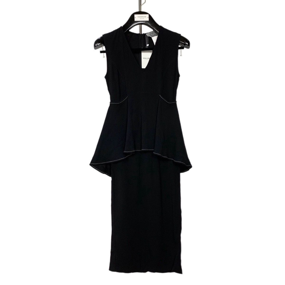 Sportmax Sportmax Black V-neck Sleeveless Dress K26WX Size XS / US 0-2 / IT 36-38 - 1 Thumbnail