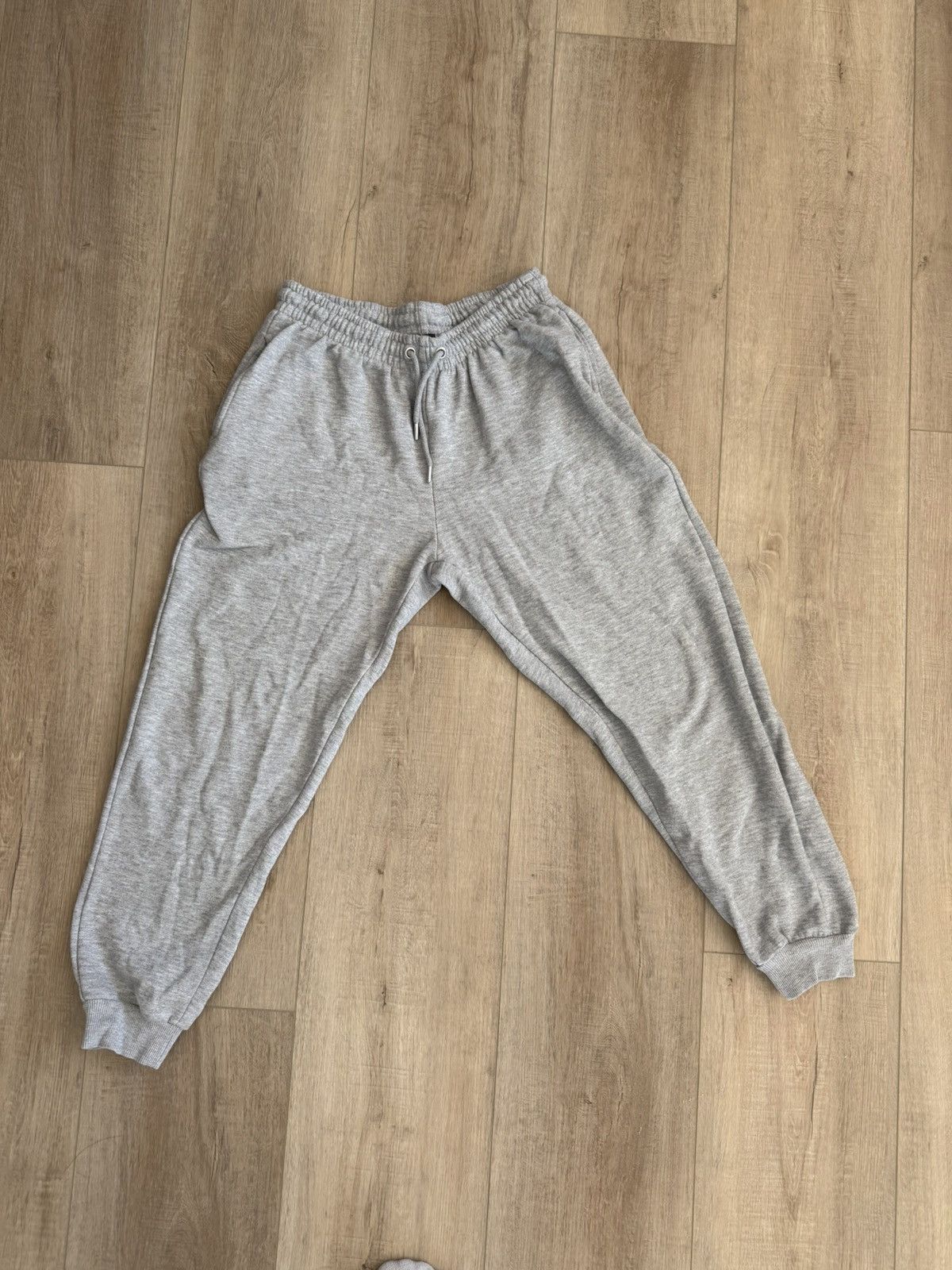 Boohoo × Vintage Grey Sweatpants Size US 30 / EU 46 - 1 Thumbnail