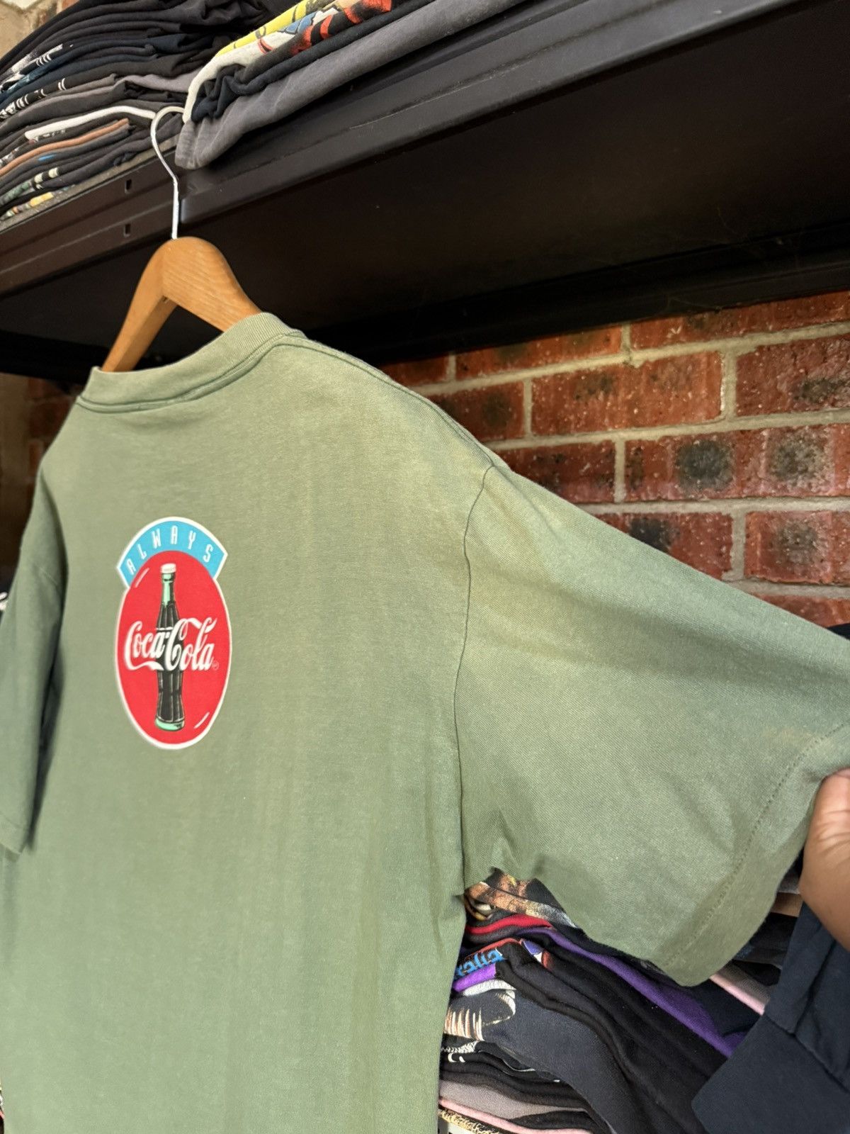 Coca Cola Thrashed Vintage 90s Coca Cola Bottoms Up Sun Faded Tee Size US L / EU 52-54 / 3 - 9 Thumbnail