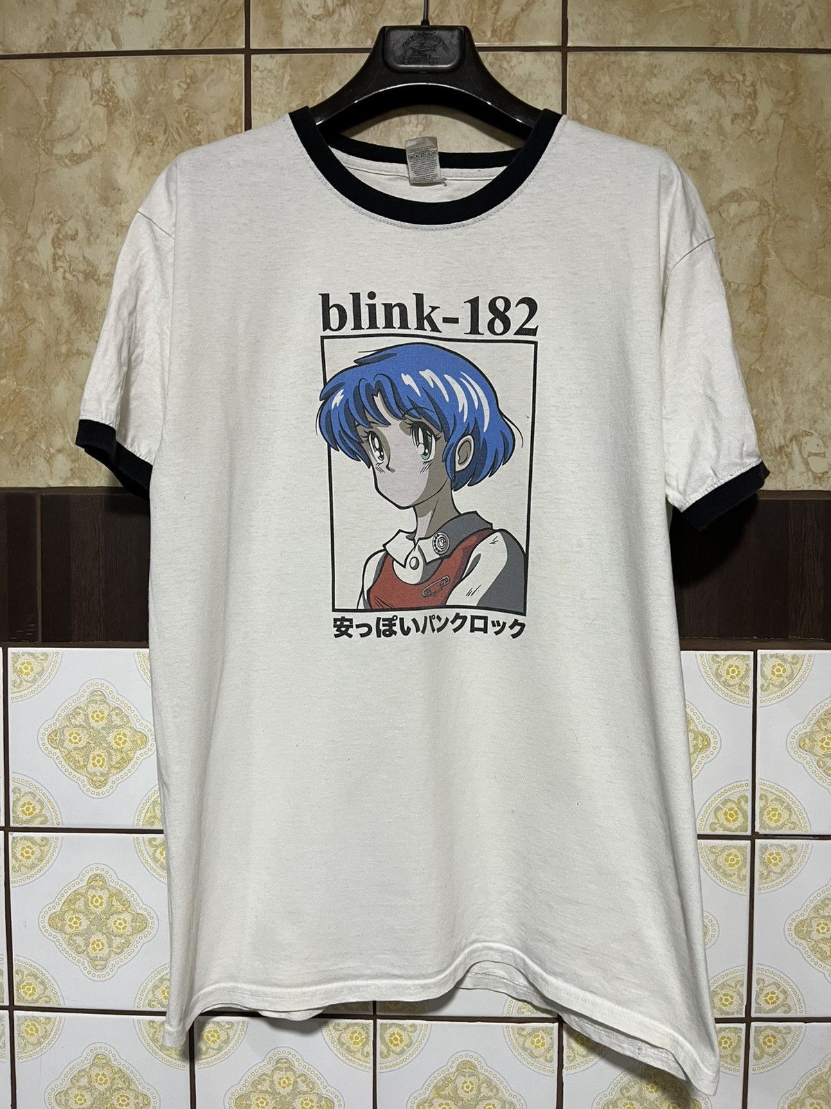 Vintage Blink - 182 anime tee shirt