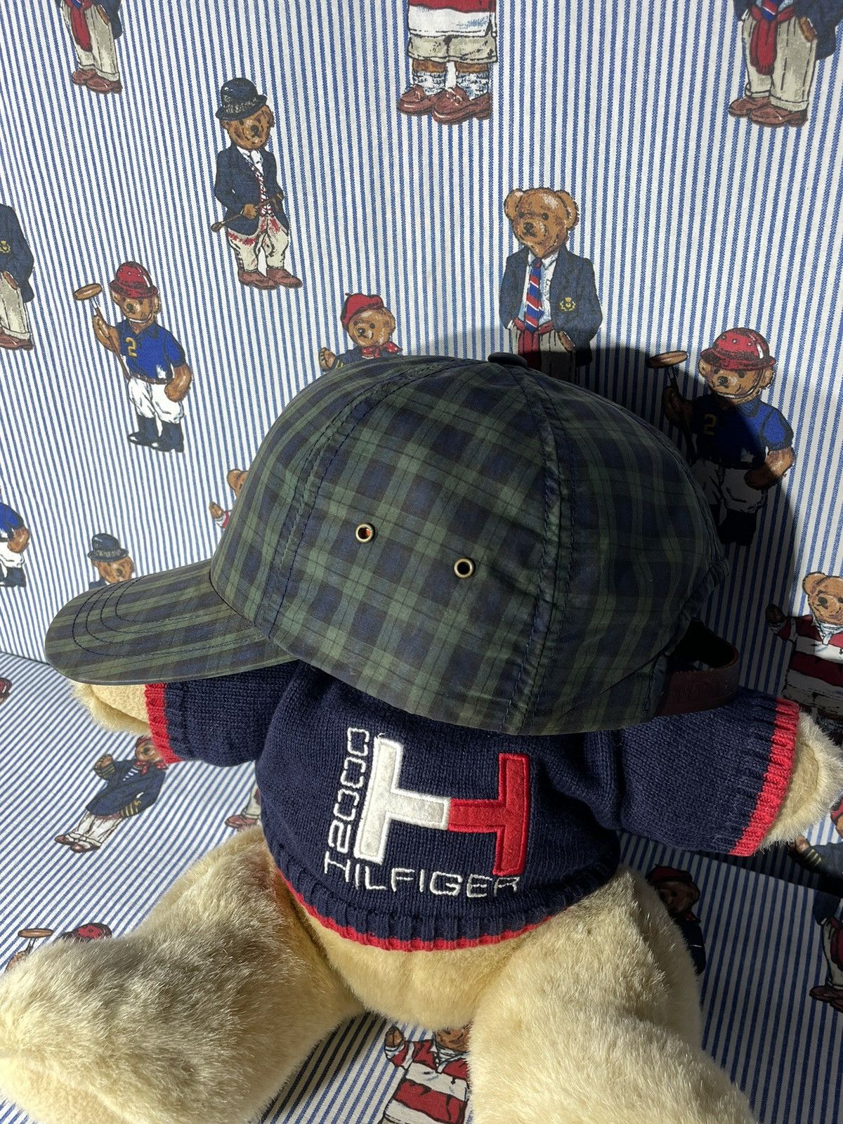 Tommy Hilfiger × Vintage Cap Tommy Hilfiger Lion Crest OG Vintage 90’s Size ONE SIZE - 10 Thumbnail