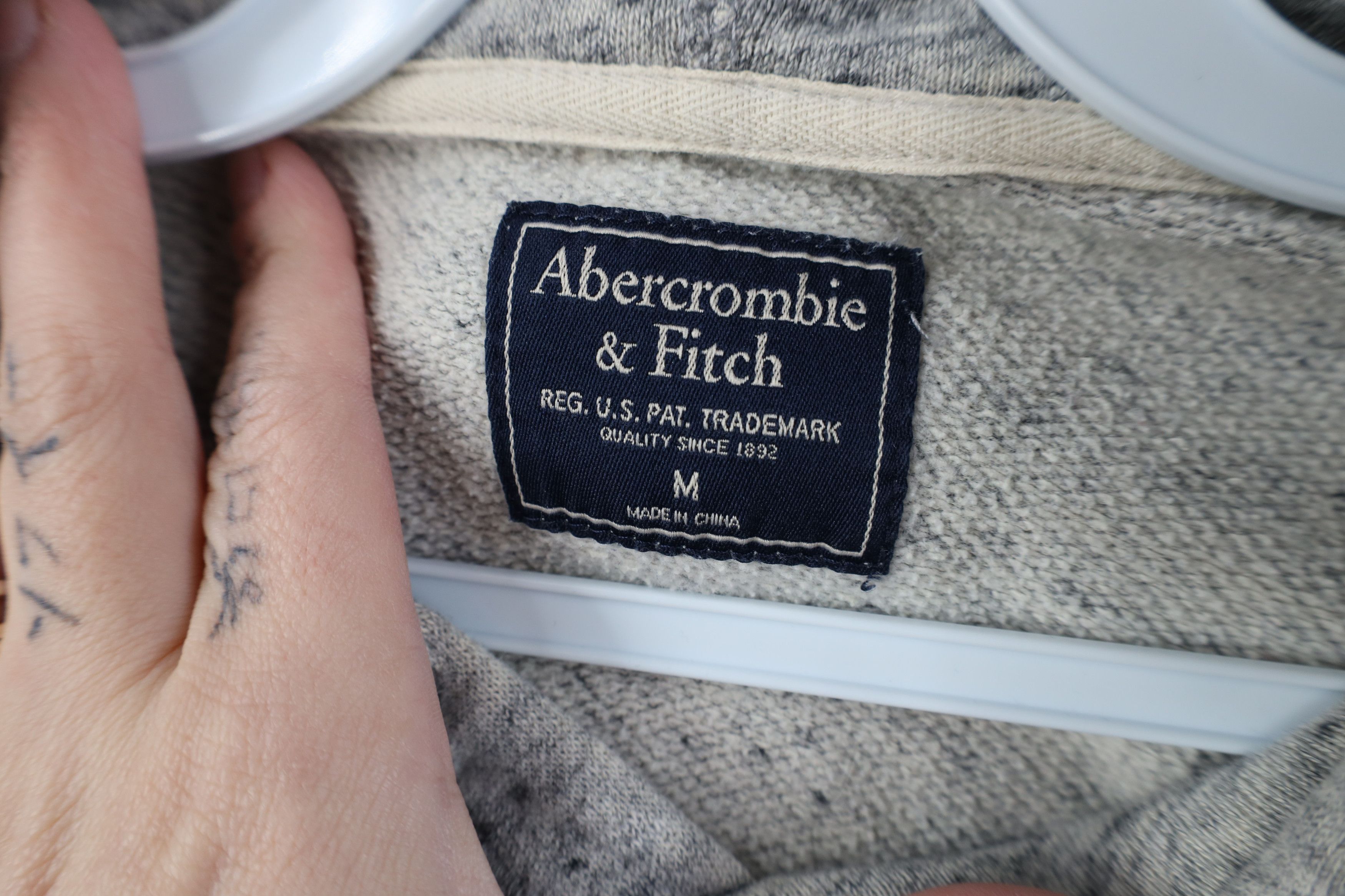Abercrombie & Fitch Vintage Y2K Abercrombie & Fitch Heavyweight Hoodie Gray Size US M / EU 48-50 / 2 - 9 Thumbnail