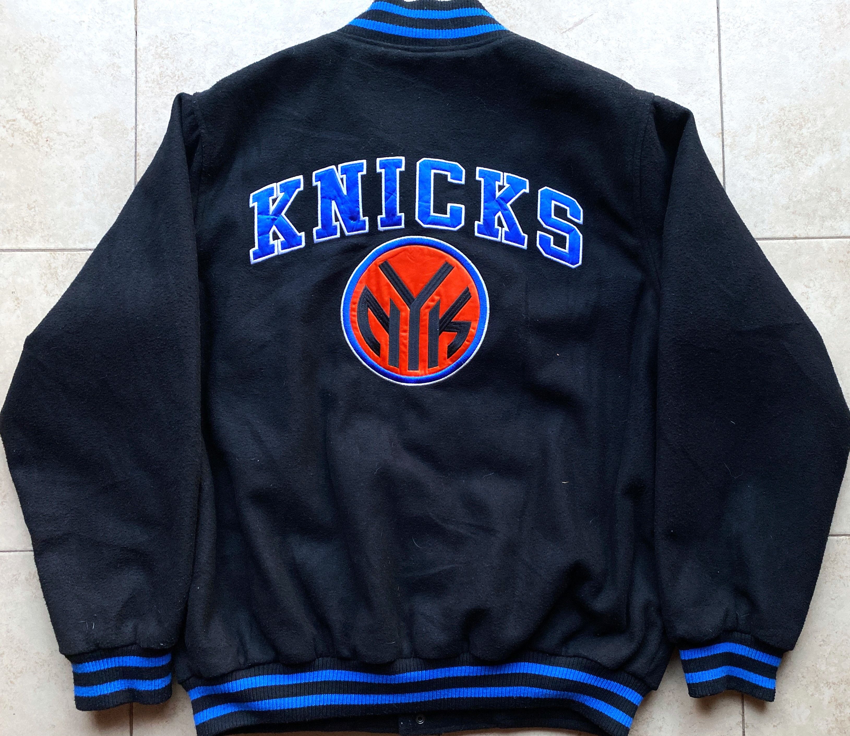 NBA NY Knicks 90s G-III bomber Varsity L black NBA vintage Size US L / EU 52-54 / 3 - 1 Thumbnail