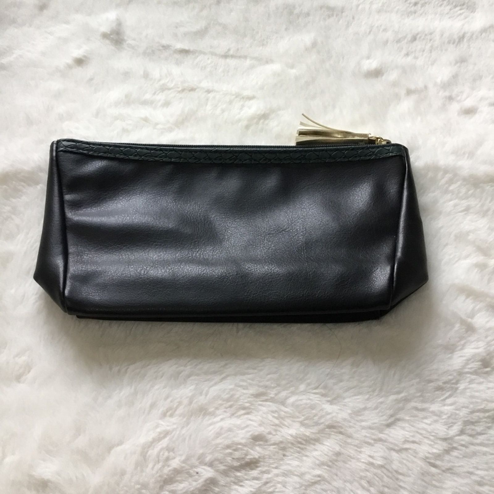 Other Amore Pacific Black Cosmetic Bag Size ONE SIZE - 3 Thumbnail