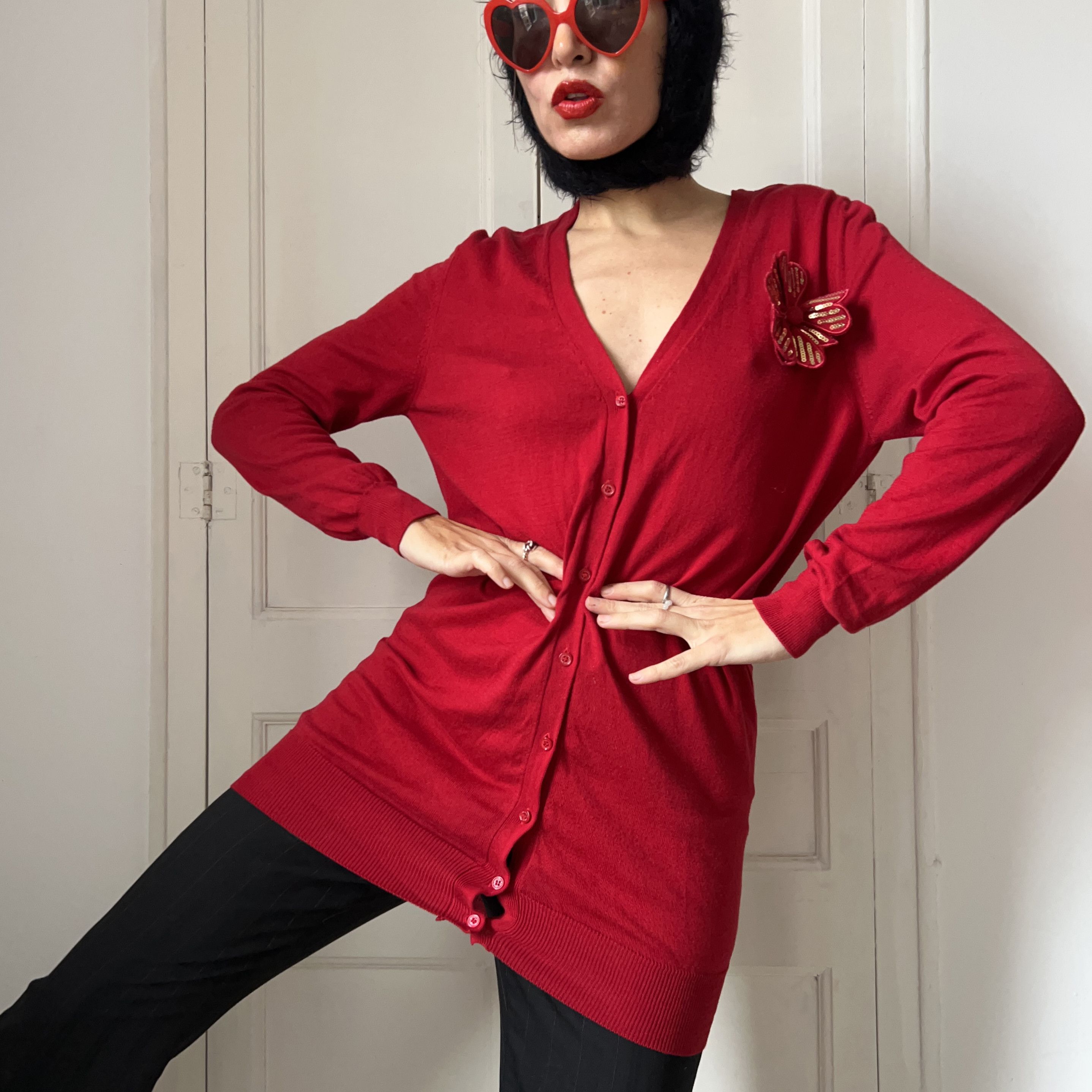 Love Moschino Love Moschino Y2k Red V-Neck Cardigan Size S / US 4 / IT 40 - 1 Thumbnail
