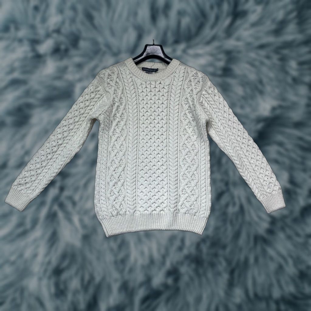 Vintage VINTAGE Ireland's Eye Ivory Cable Knit Fisherman Wool Sweater Women M Crew Neck Pullover See all pics See all Pics Sleeves Stains Mens? Wait. Size M / US 6-8 / IT 42-44 - 1 Thumbnail