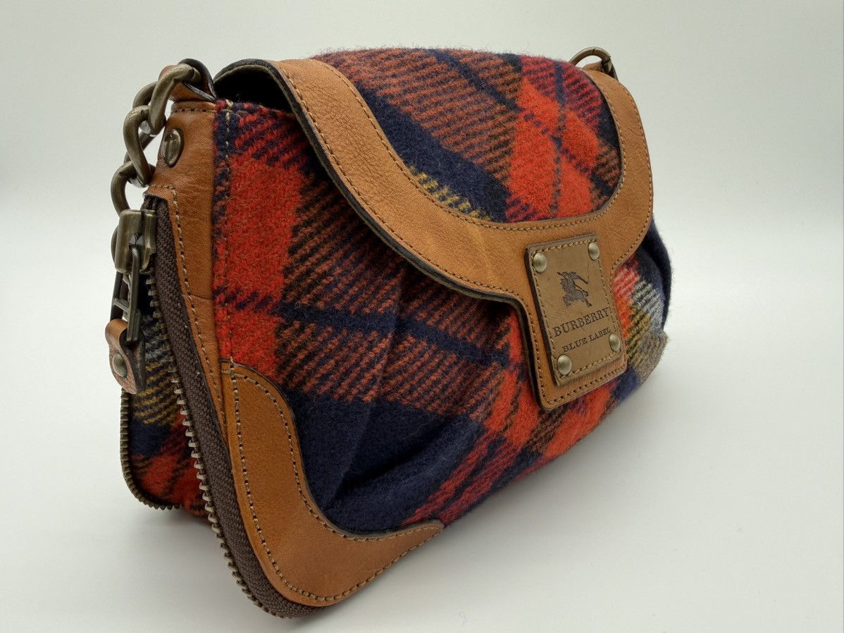 Burberry Burberry Nova Check Blue Label Shoulder Bag Size ONE SIZE - 12 Thumbnail