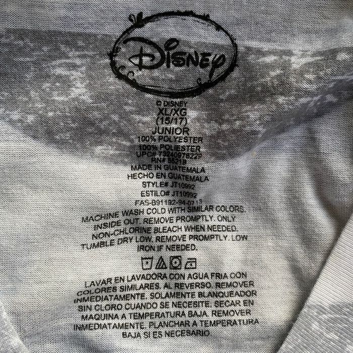 Women's Juniors XL 15-17 Disney Mickey Mouse T-Shirt