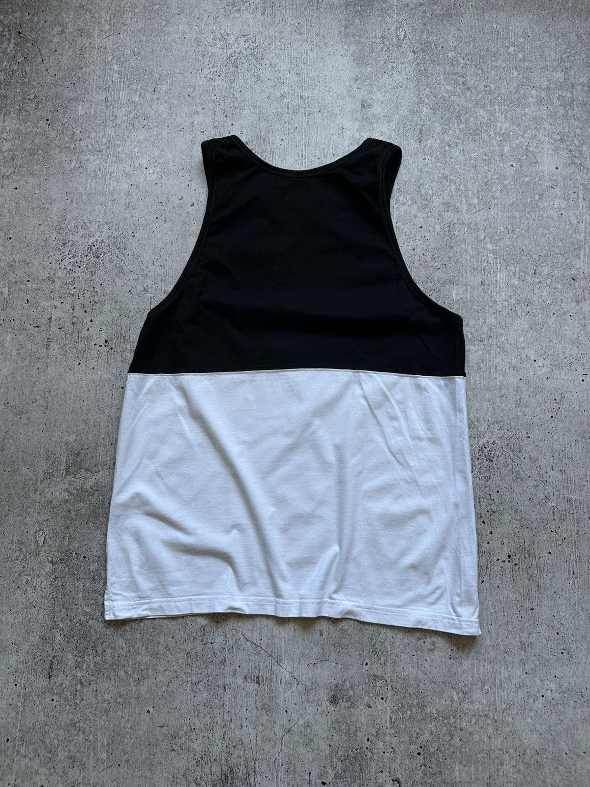 Supreme Supreme Split Tank Top London Paris Size US M / EU 48-50 / 2 - 10 Thumbnail