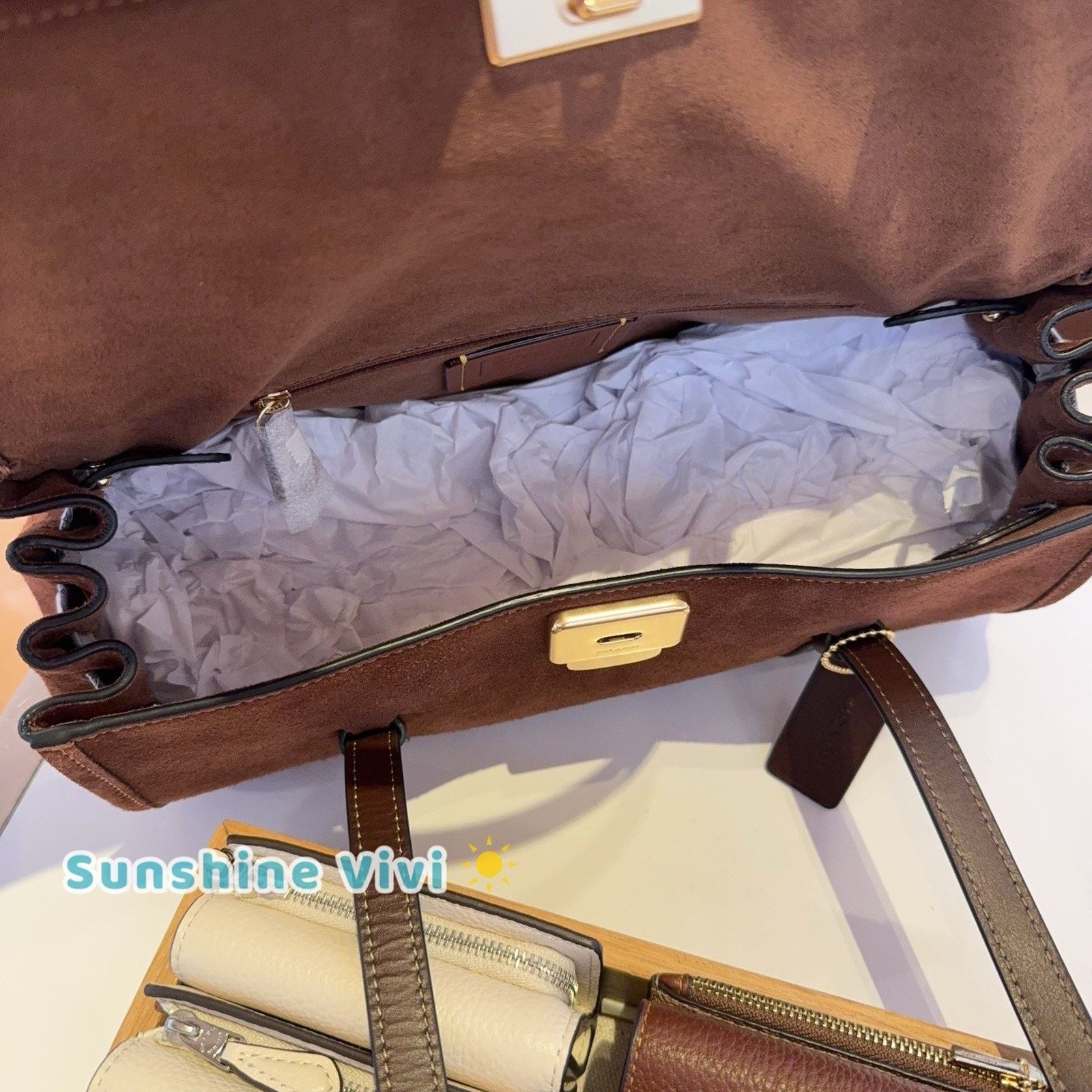 Coach NWT Coach Bridget Shoulder Bag CDB06 Vintage Brown/Maple Size ONE SIZE - 2 Thumbnail
