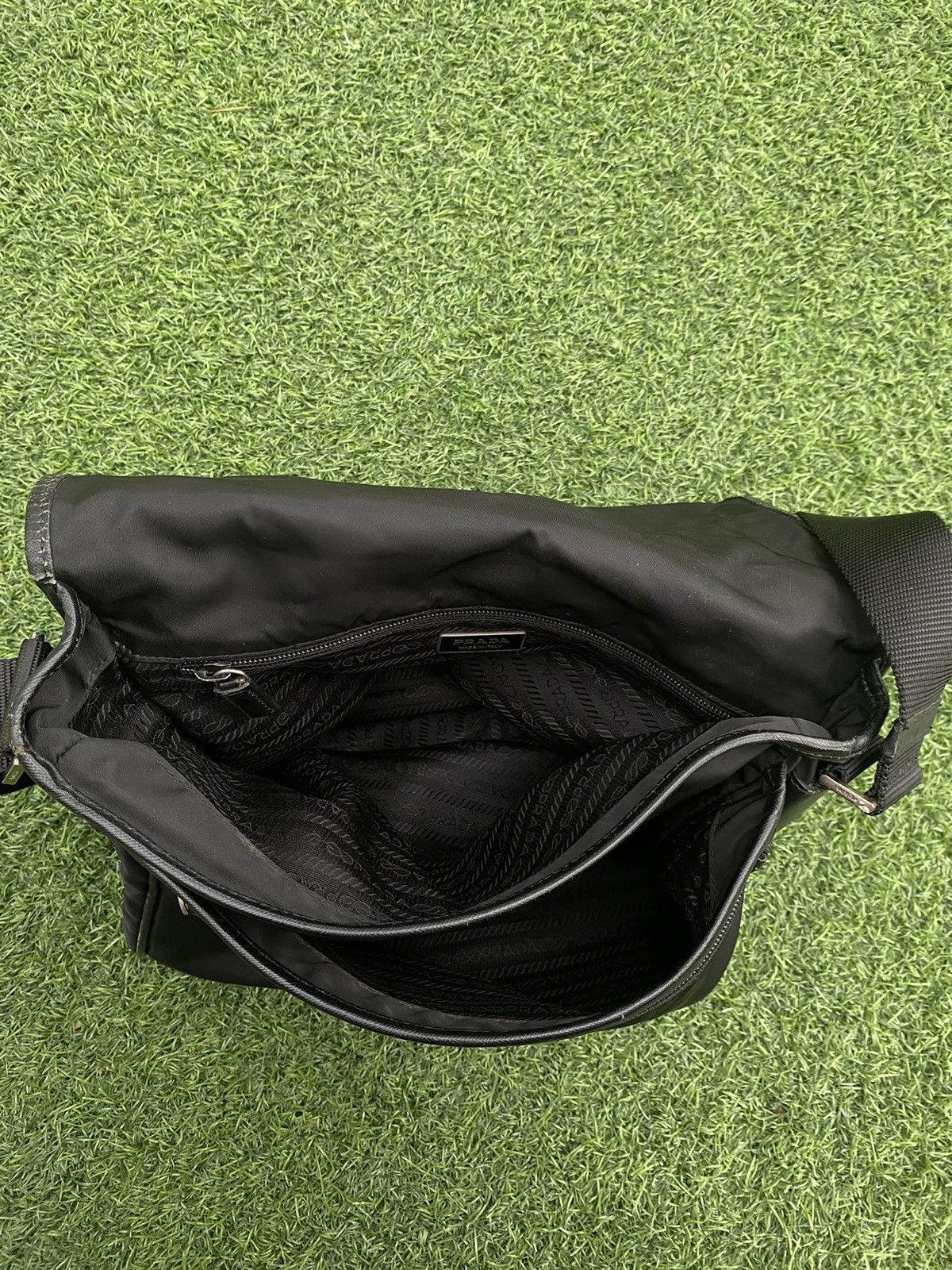 Prada PRADA MEDIUM MESSENGER BLACK NYLON BAG Size ONE SIZE - 7 Thumbnail