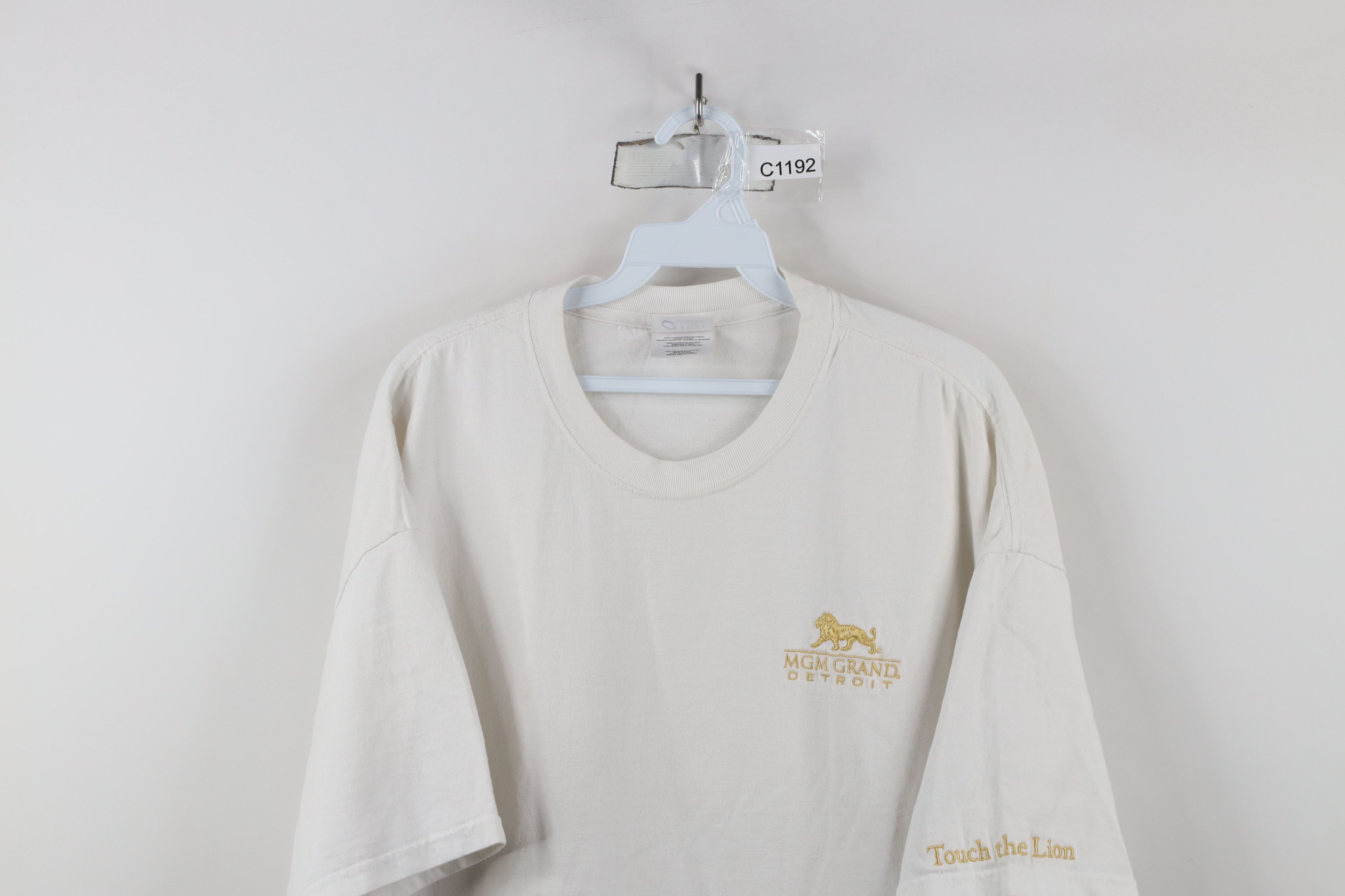 Vintage Vintage 90s Y2K Streetwear MGM Grand Casino Detroit T-Shirt Size US XXL / EU 58 / 5 - 2 Thumbnail