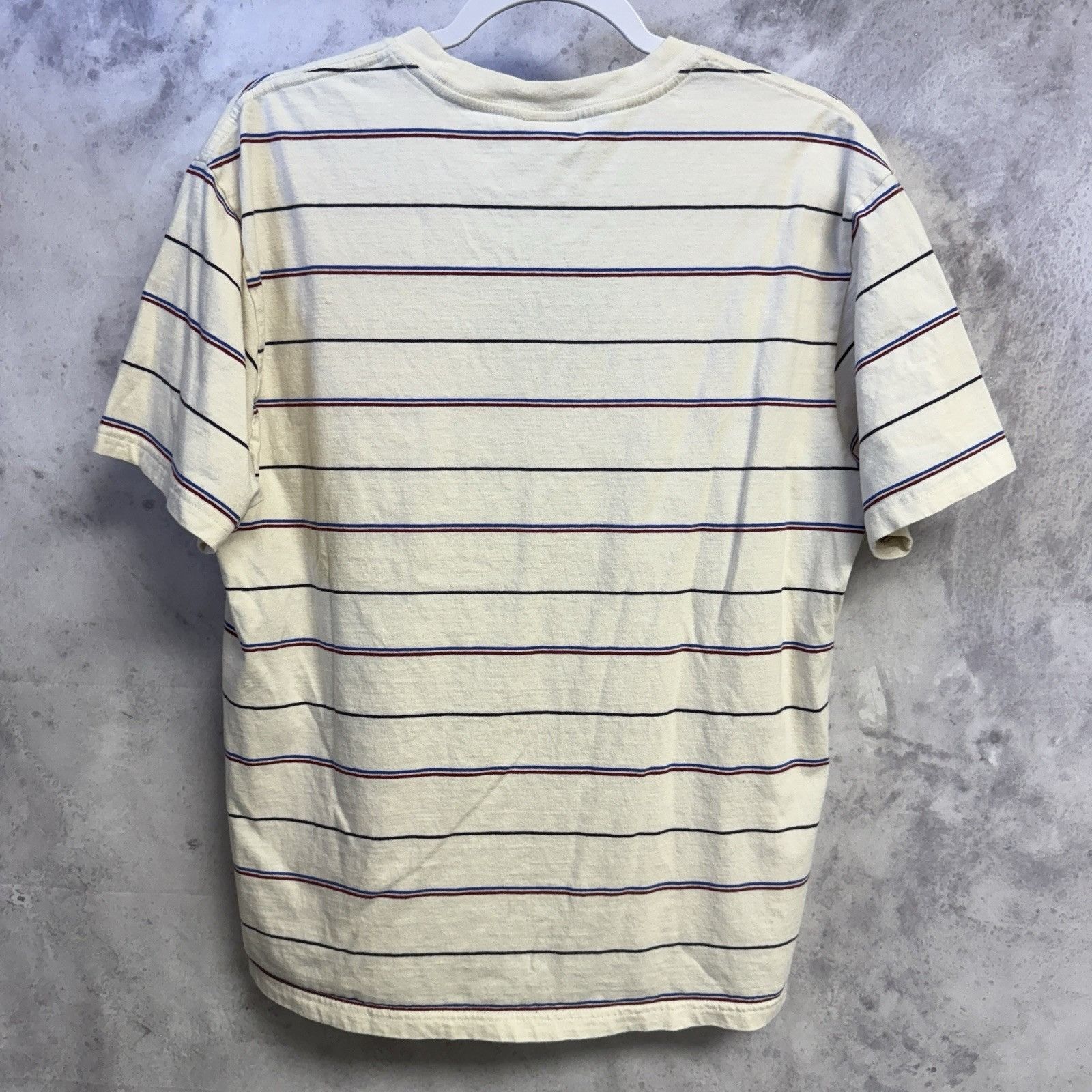 Cotton On Beyond T Shirt Mens Large 21x25 White Striped Skate Loose Size US L / EU 52-54 / 3 - 3 Thumbnail
