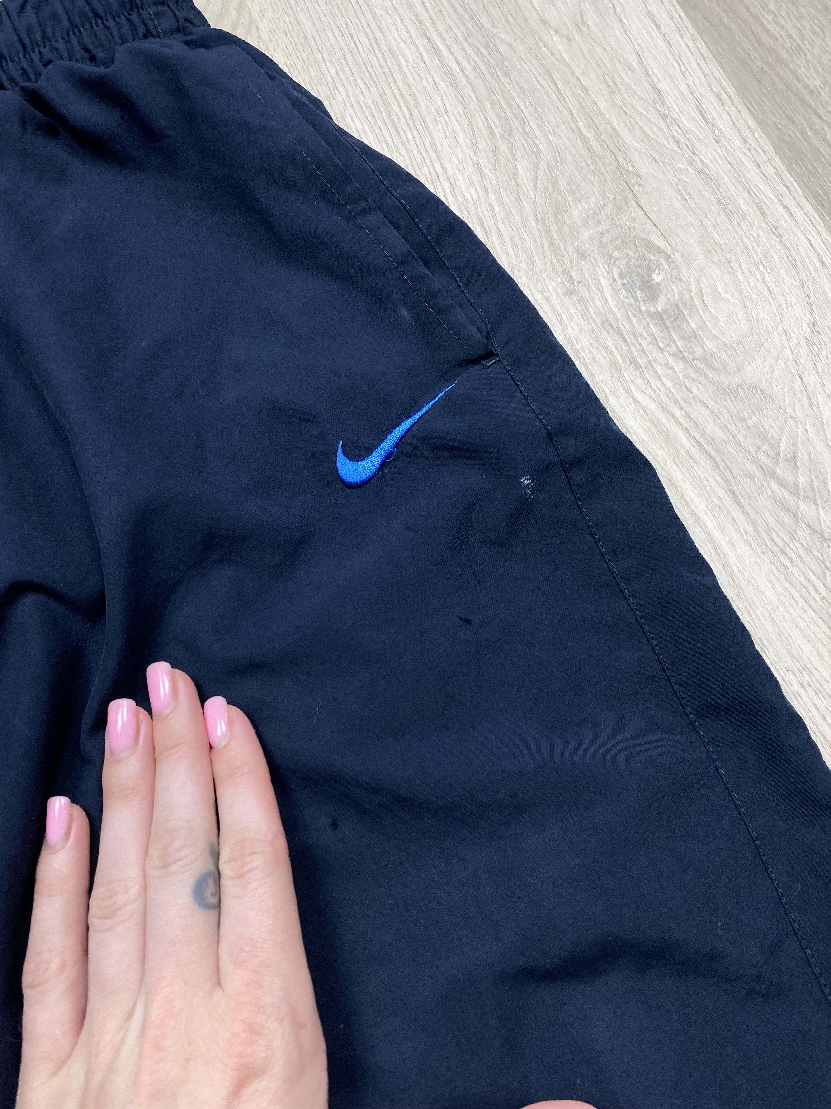 Nike × Vintage Nike Vintage Distressed Nylon Pants Y2K Drill Gorpcore Size US 34 / EU 50 - 3 Thumbnail