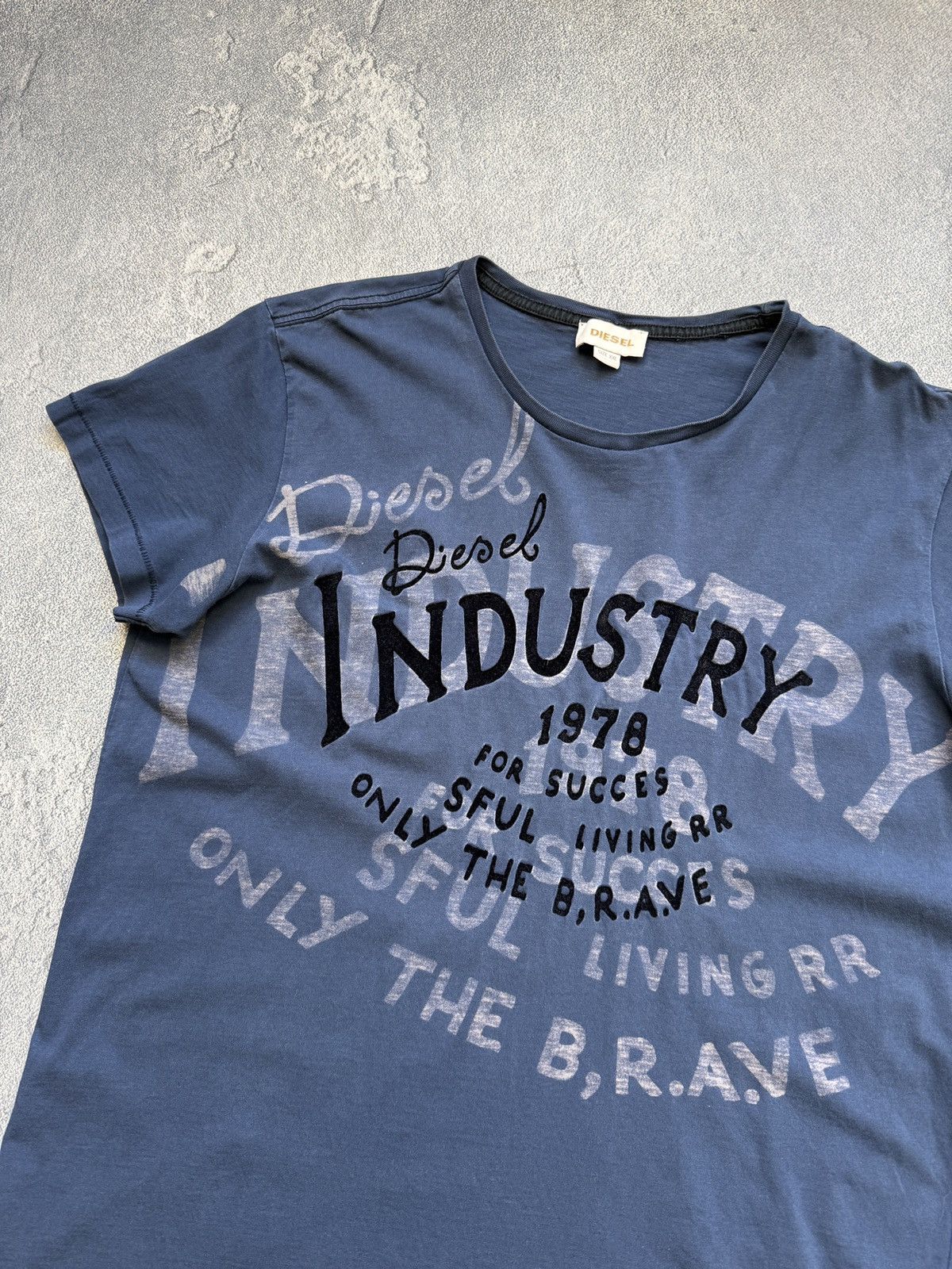 Diesel Vintage Diesel Big Logo Tee T-Shirl Size US XL / EU 56 / 4 - 2 Thumbnail