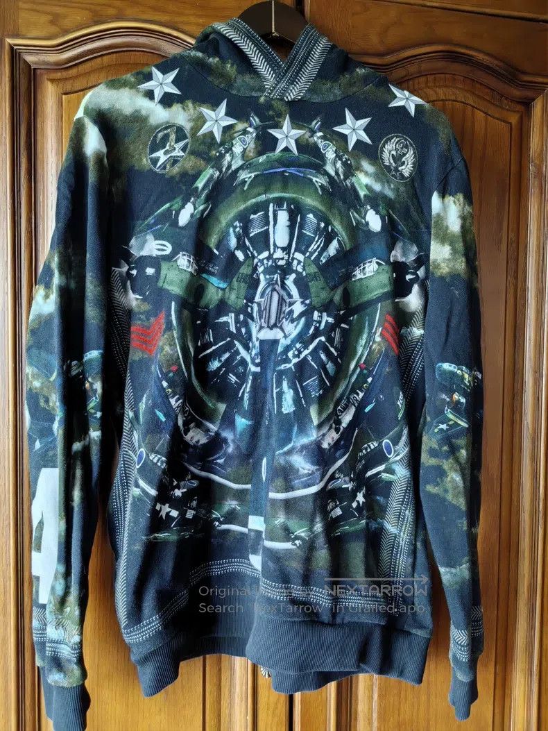 Givenchy Givenchy Green Airplane Hoodie, Size M Size US M / EU 48-50 / 2 - 1 Thumbnail