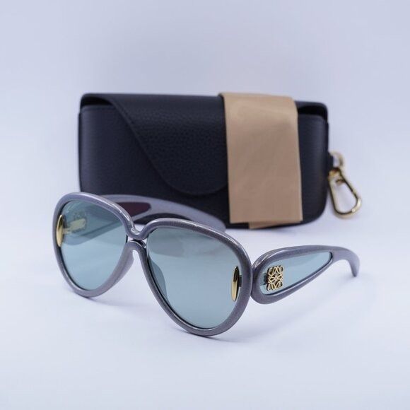 Loewe Loewe LW40132I 05X Sunglasses Shiny Metallic Grey Aviator Size ONE SIZE - 1 Thumbnail