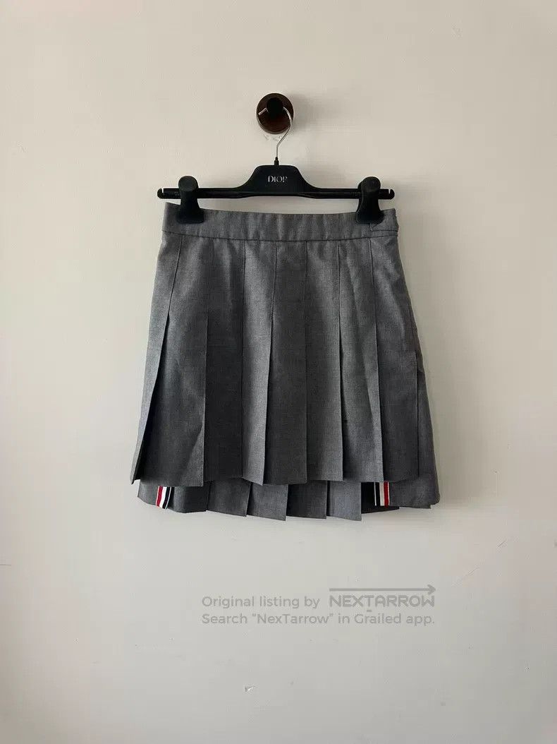Thom Browne Thom Browne Gray Pleated Skirt Size 26" / US 2 / IT 38 - 1 Thumbnail