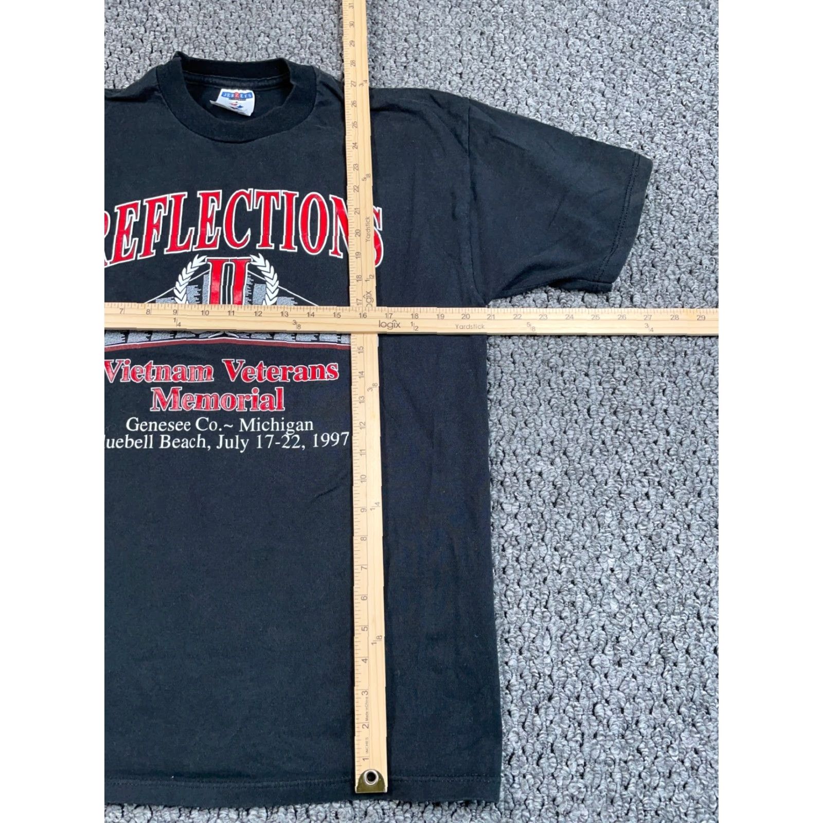 Jerzees VINTAGE 1997 Vietnam Veterans Memorial T-Shirt Jerzees Black 50/50 Adult Large Size US L / EU 52-54 / 3 - 5 Thumbnail